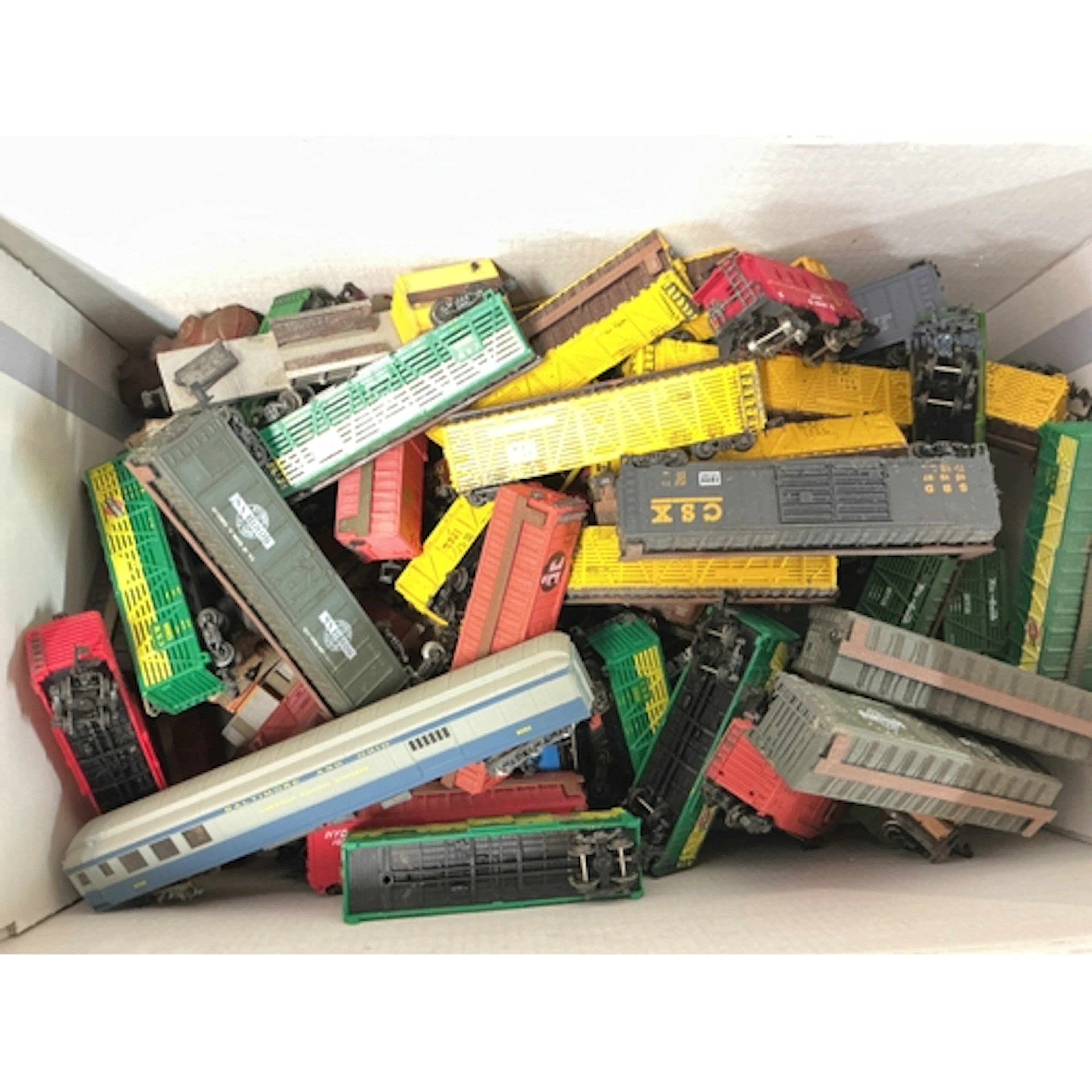 A Box Containing A Collection Of N Gauge Wagons. No Reserve.
