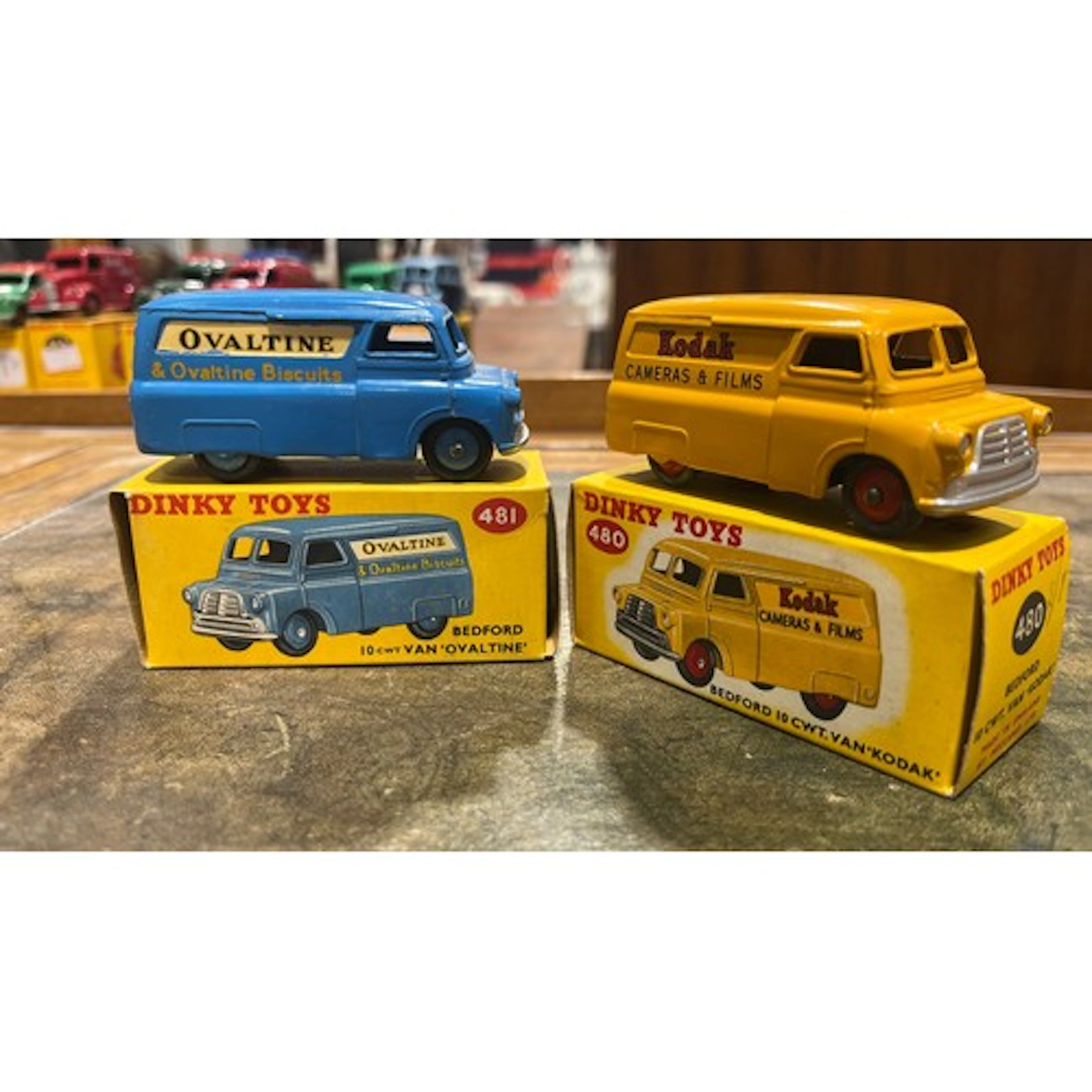 Dinky Toys diecast model vehicles to include 480 Bedford 10 ...