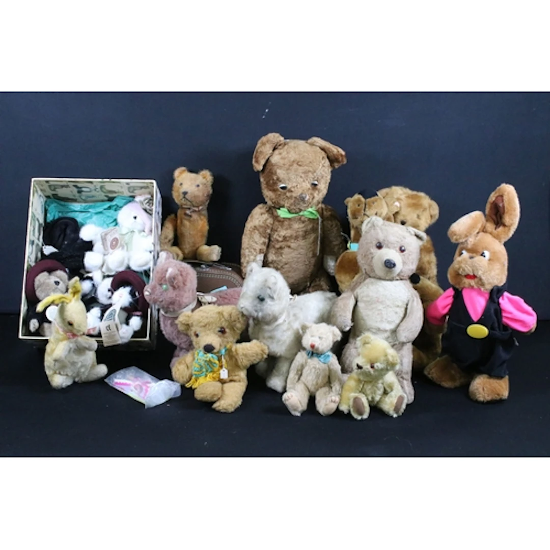 Collection of various teddy bears to include Boyds Bears, Ea...