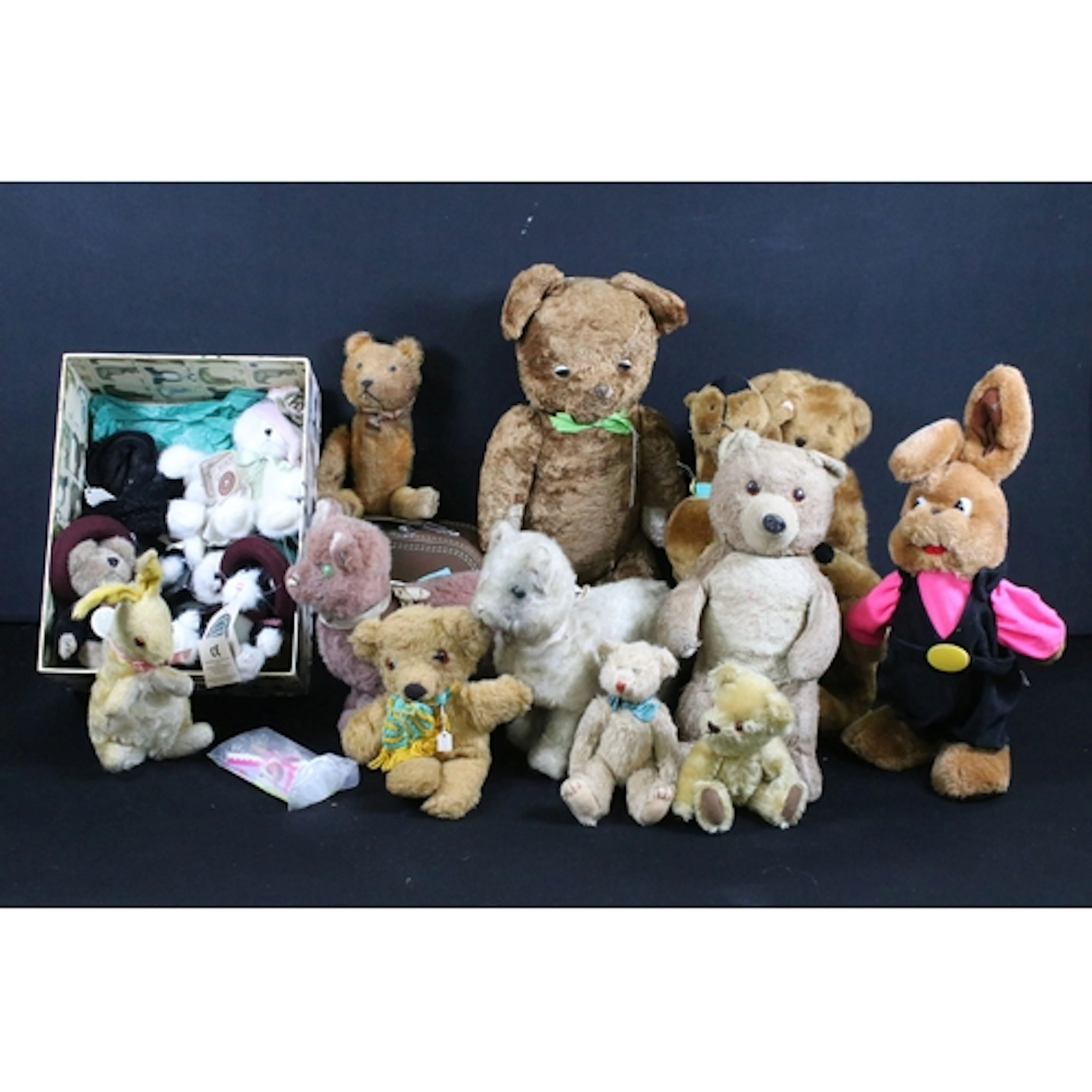 Collection of various teddy bears to include Boyds Bears, Ea...