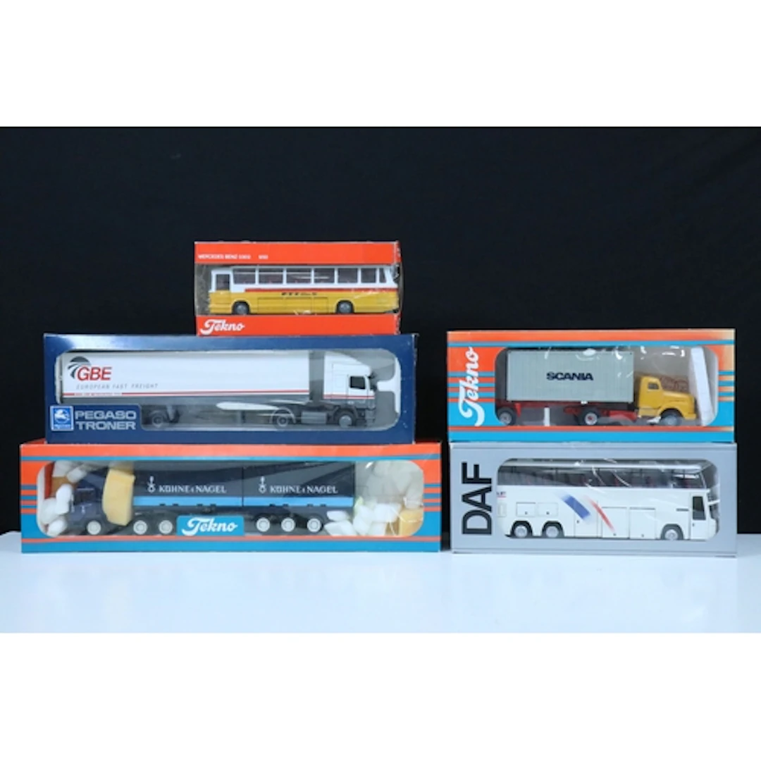 Five boxed Tekno commercial and haulage diecast models to in...