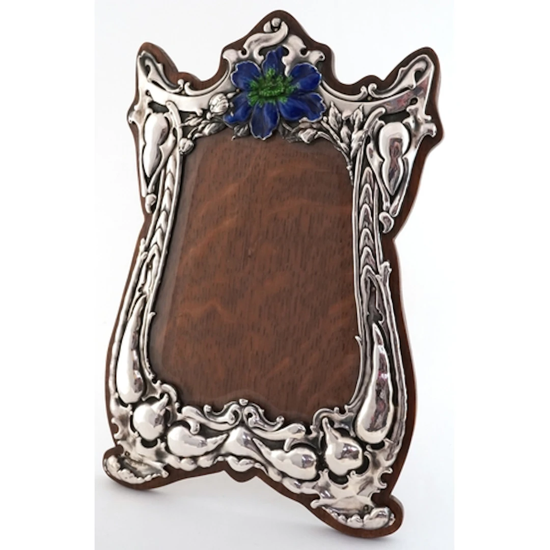 H Emanuel, large Art Nouveau silver and oak easel photo fram...