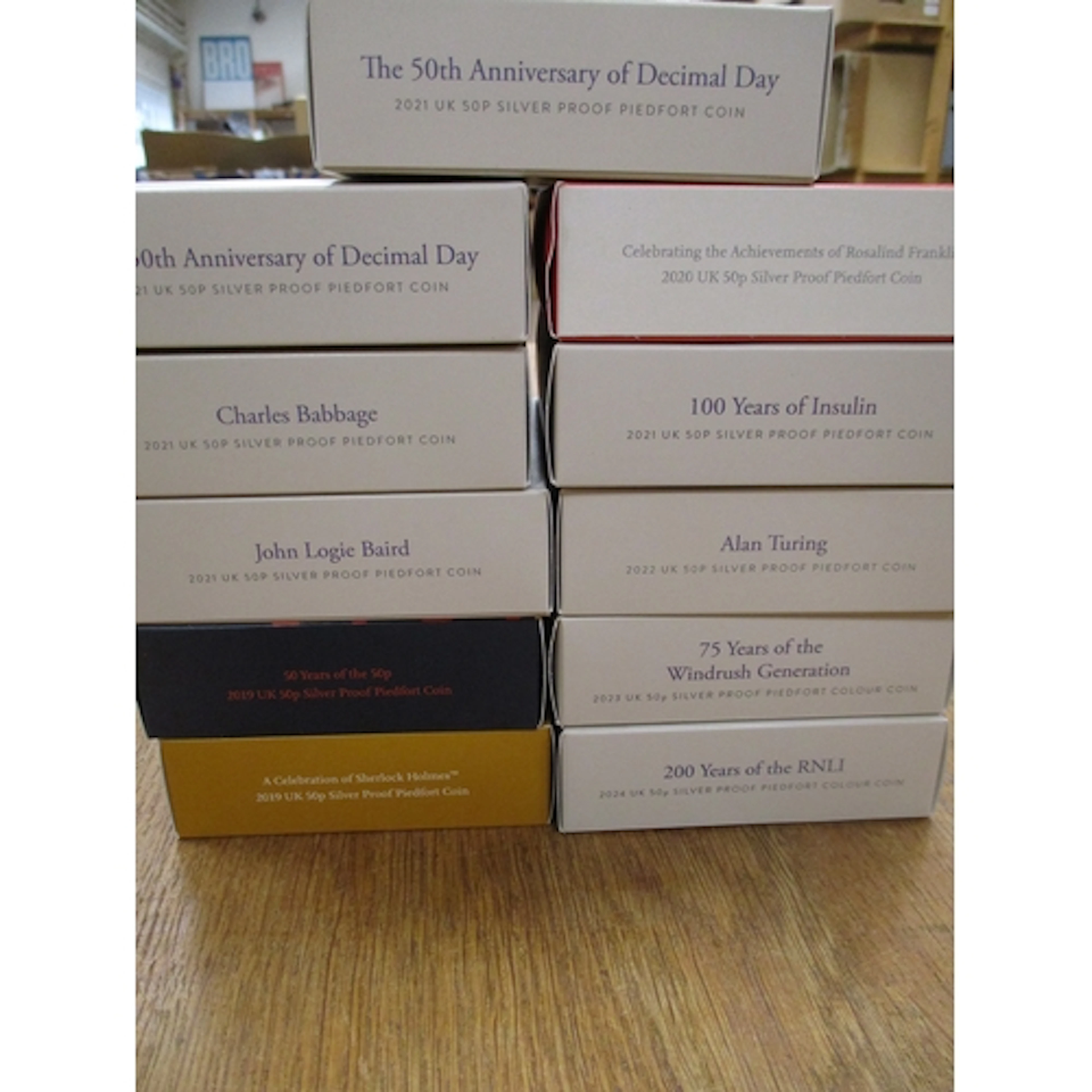 Collection of boxed 50p silver piedfort proofs with 2019 (2)...
