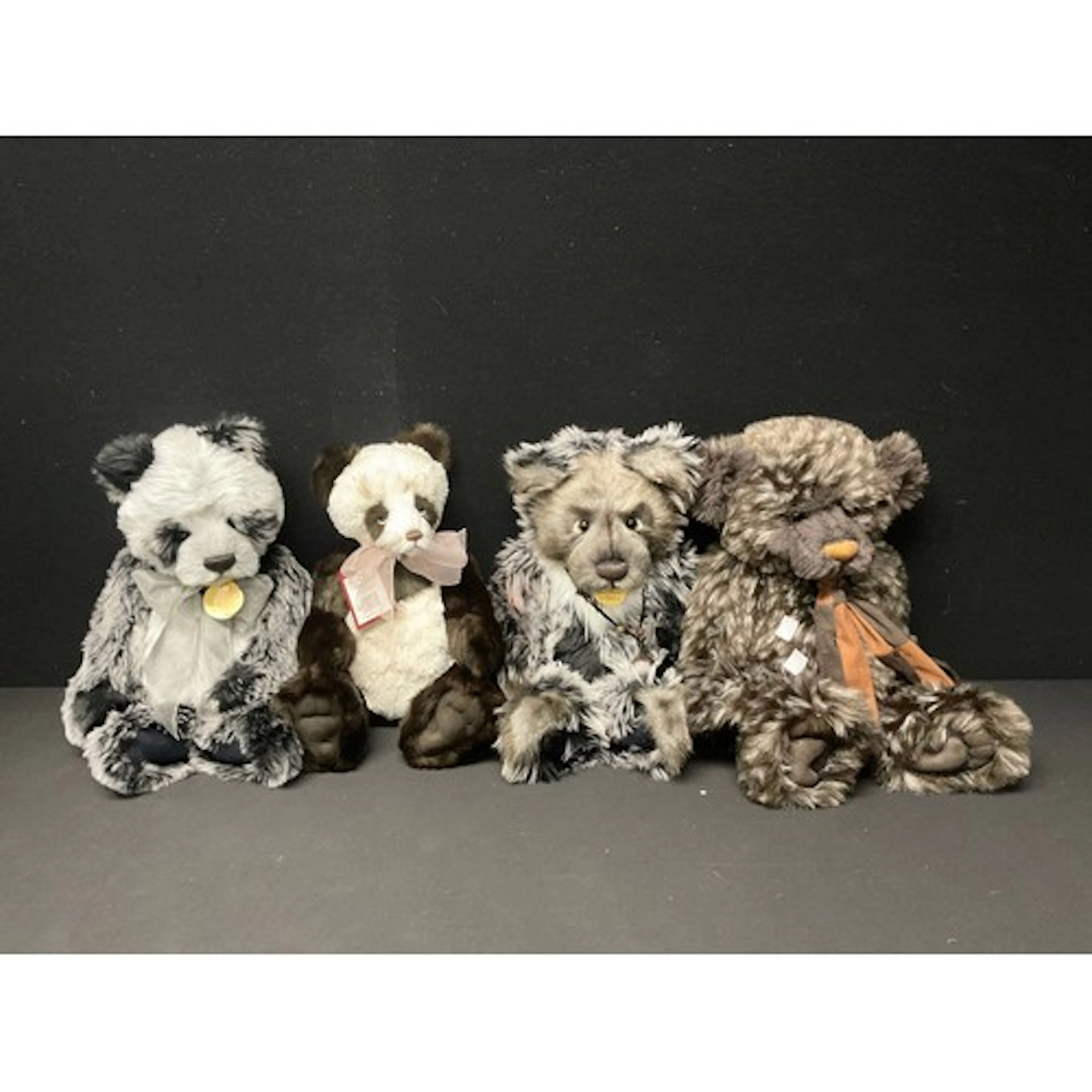 Charlie Bears - Dominic CB194522, exclusively designed by Is...