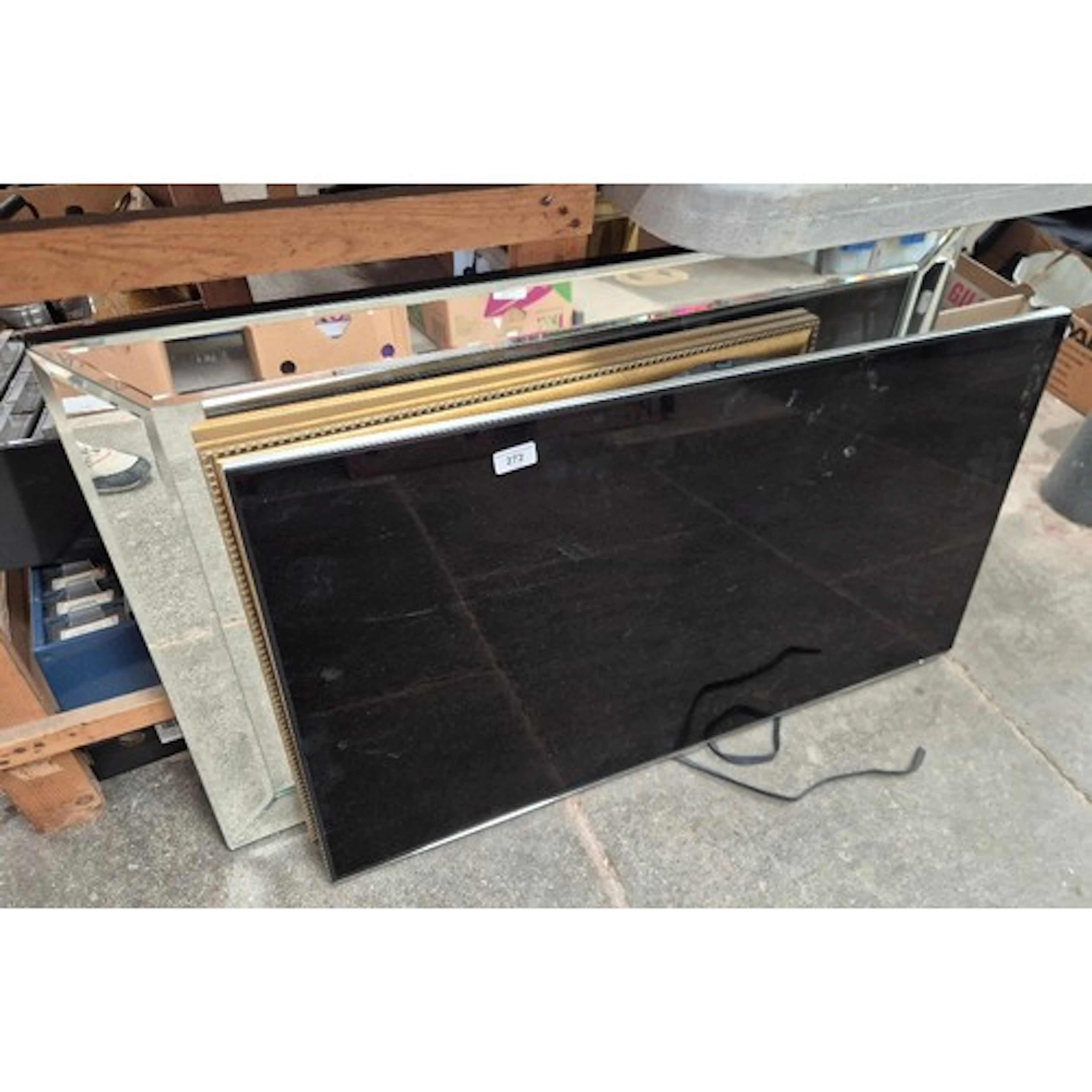 A Samsung Evolution 40 " wall mounted tv together with 2 mir...