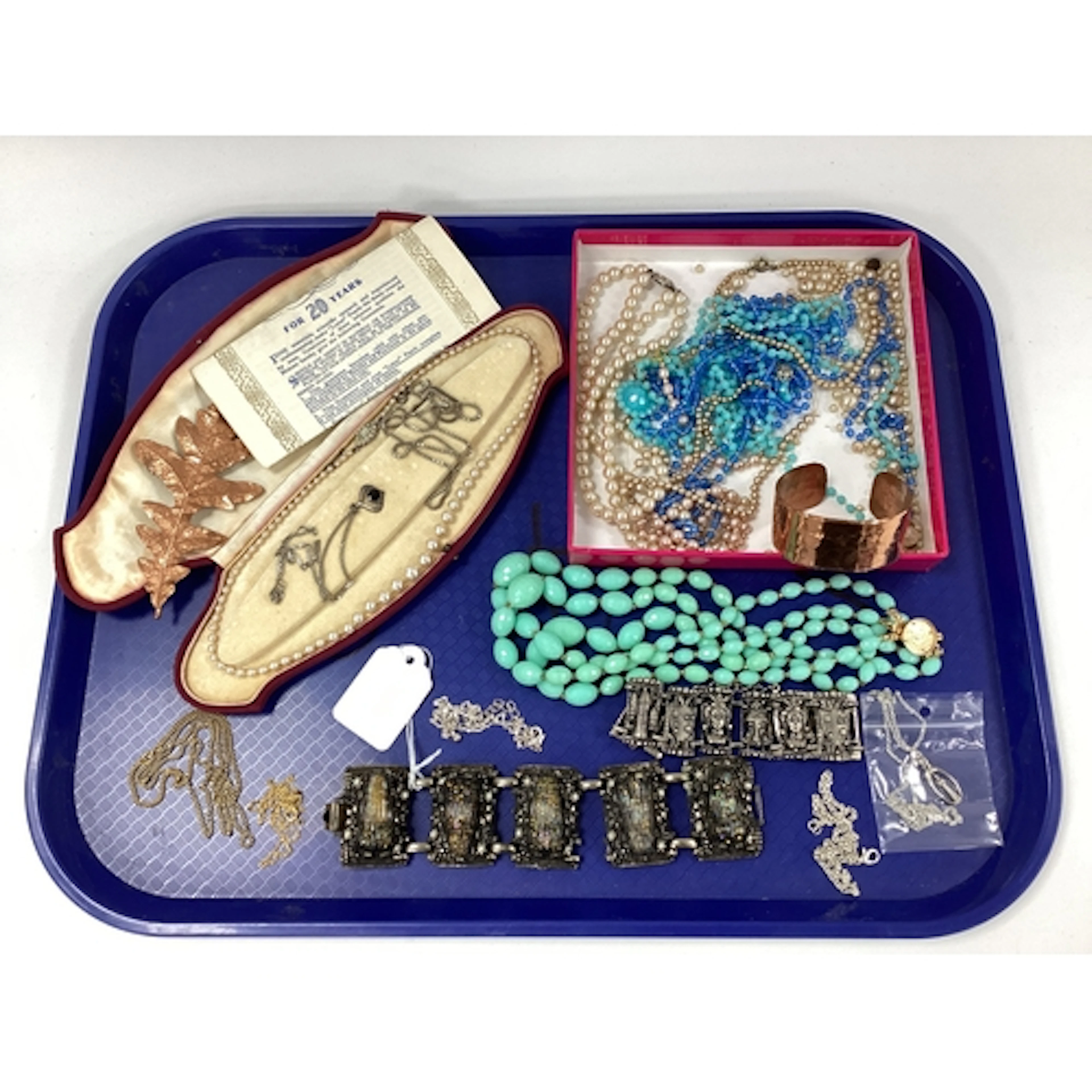 A Collection of Assorted Costume Jewellery, including vintag...