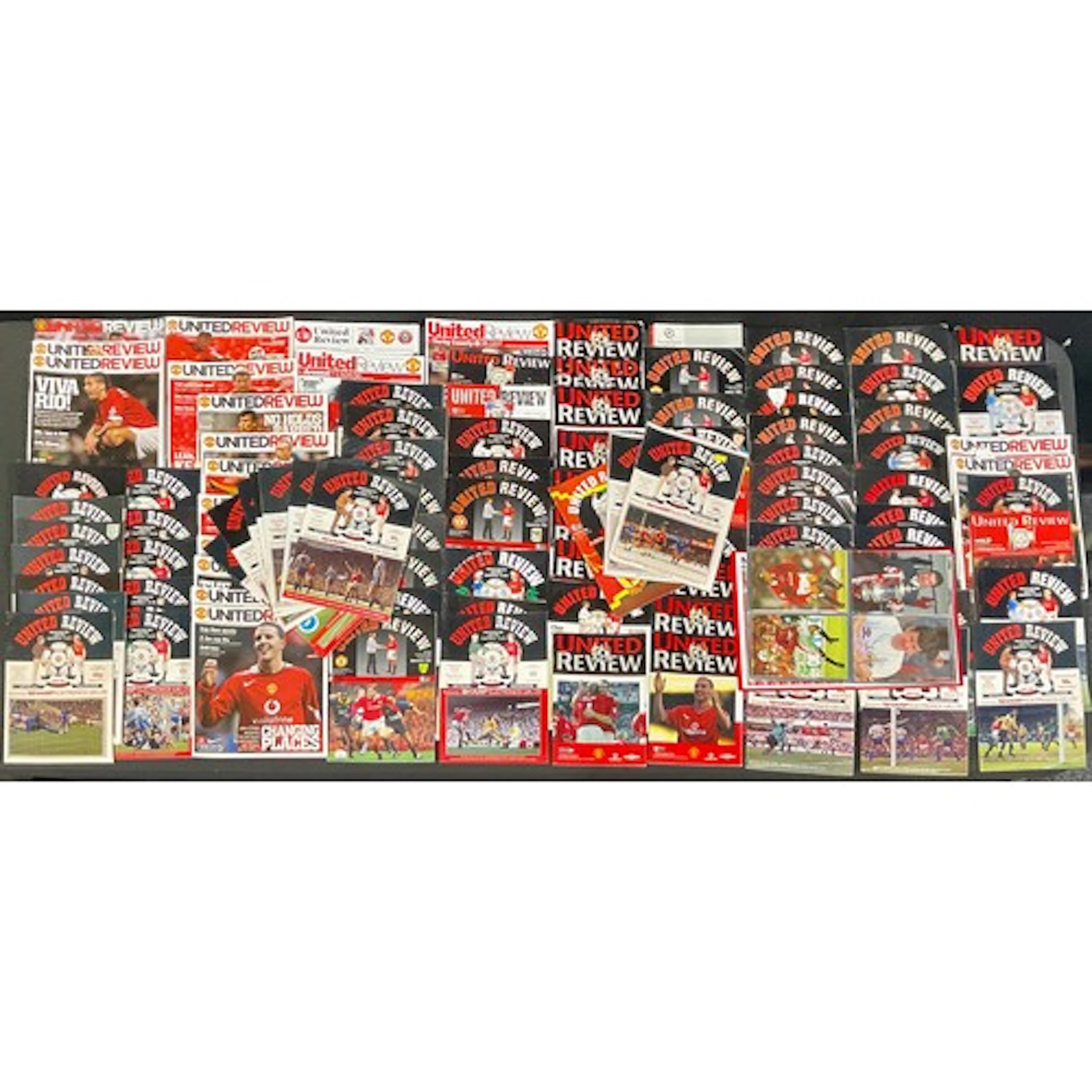 Football Memorabilia- Quantity of Manchester United match pr...
