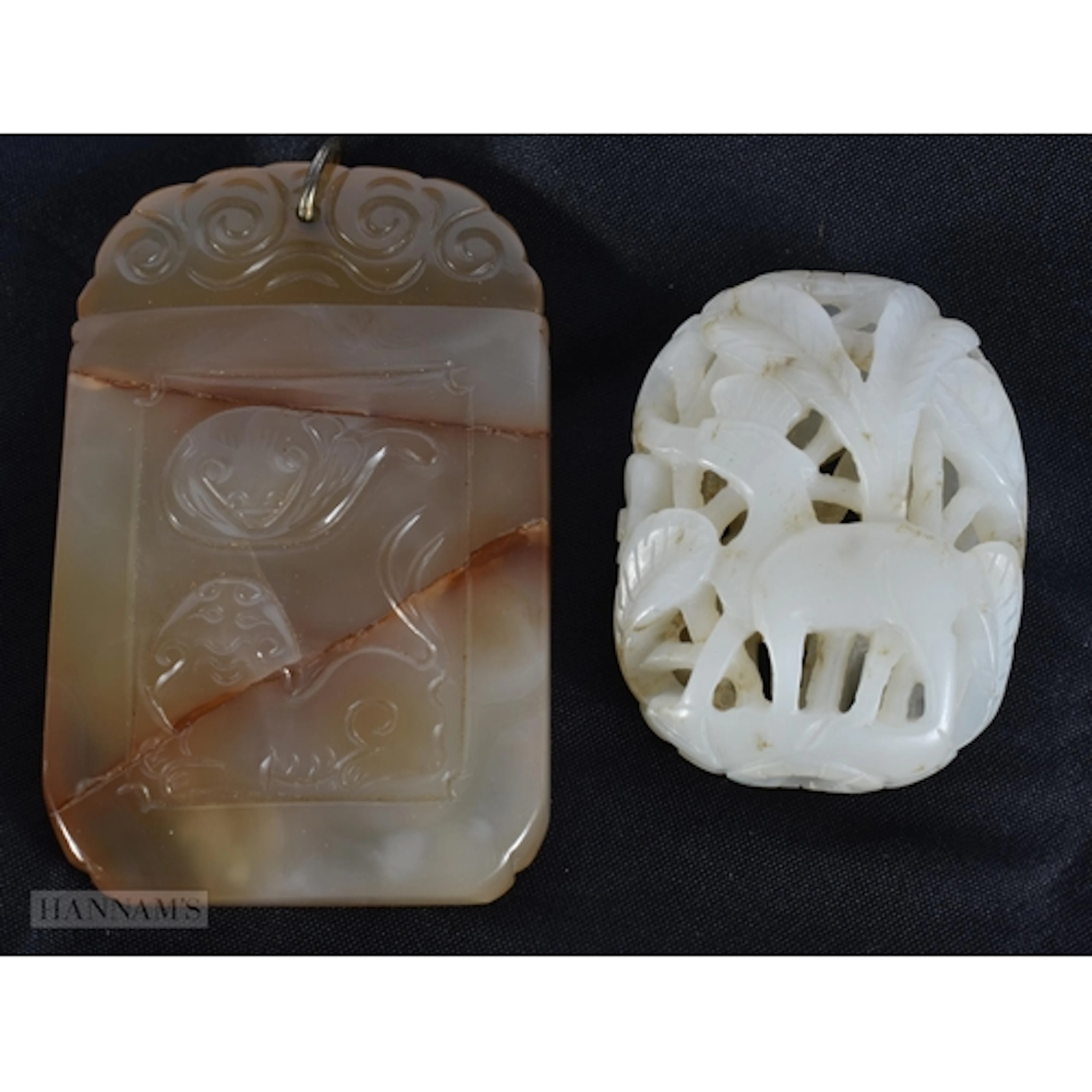 A CHINESE CARVED AGATE PENDANT together with a reticulated j...