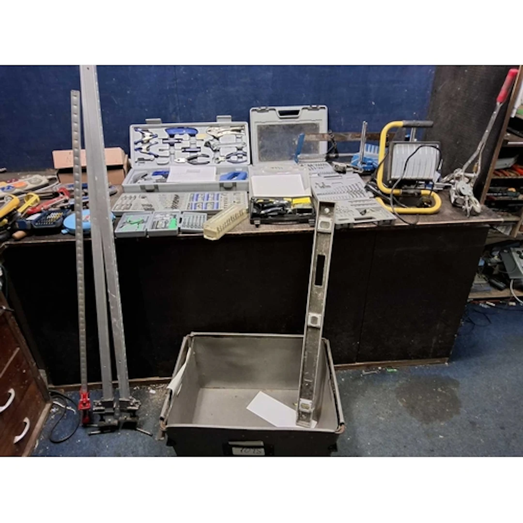 A BOX CONTAINING TOOLS AND HARDWARE including four Record G ...