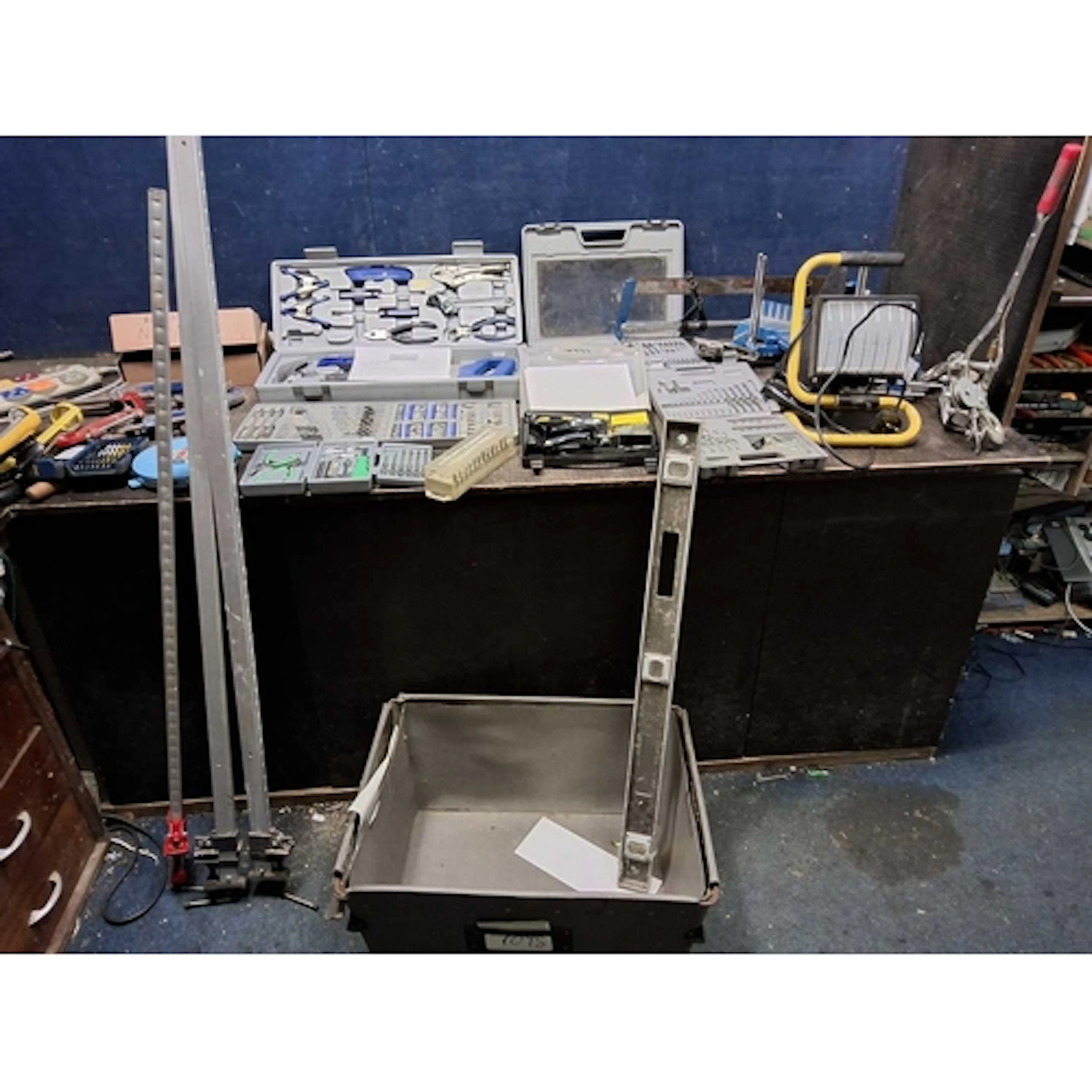 A BOX CONTAINING TOOLS AND HARDWARE including four Record G ...