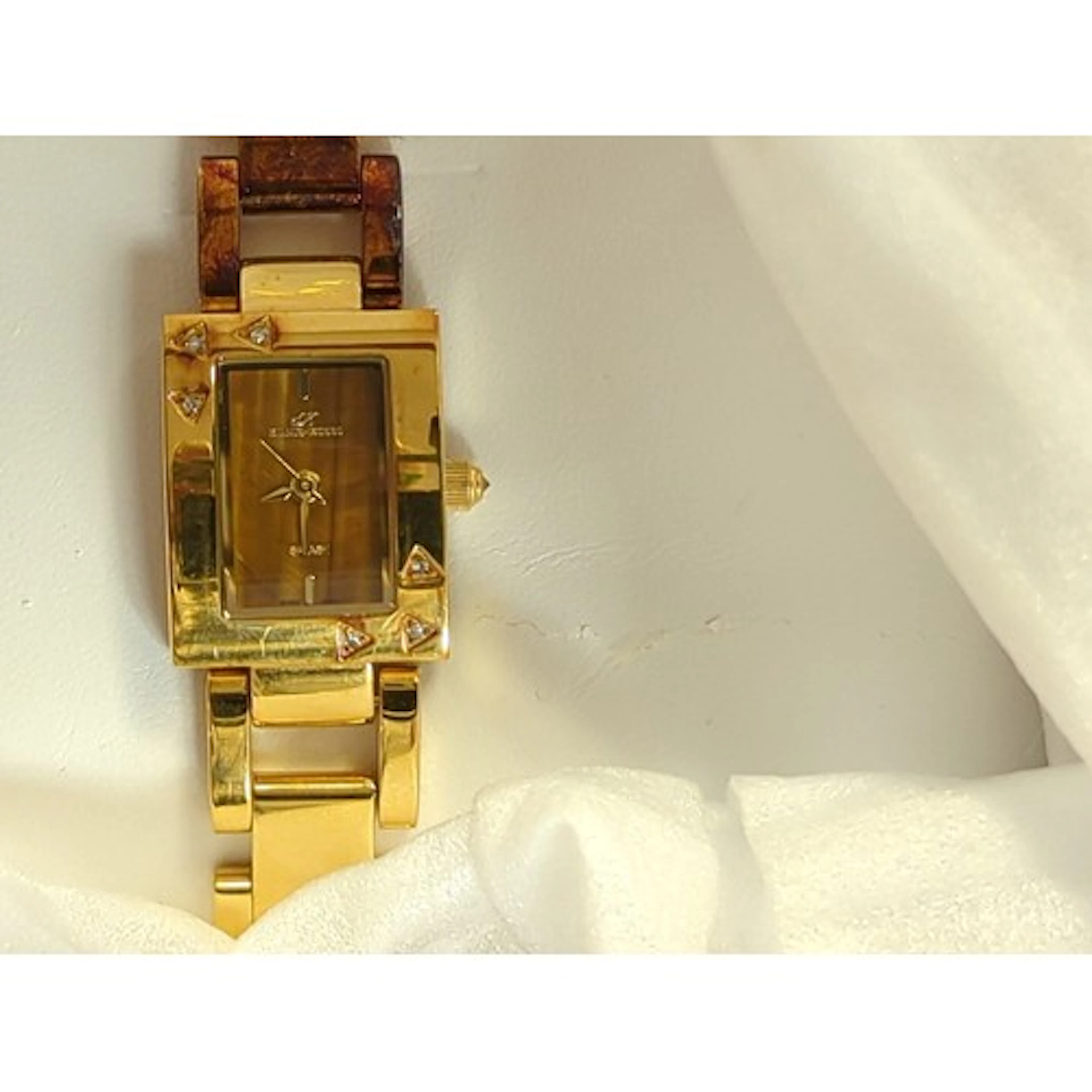 Klaus-Kobec ‘Splash’ SP2 wristwatch with rectangular gilt-to...