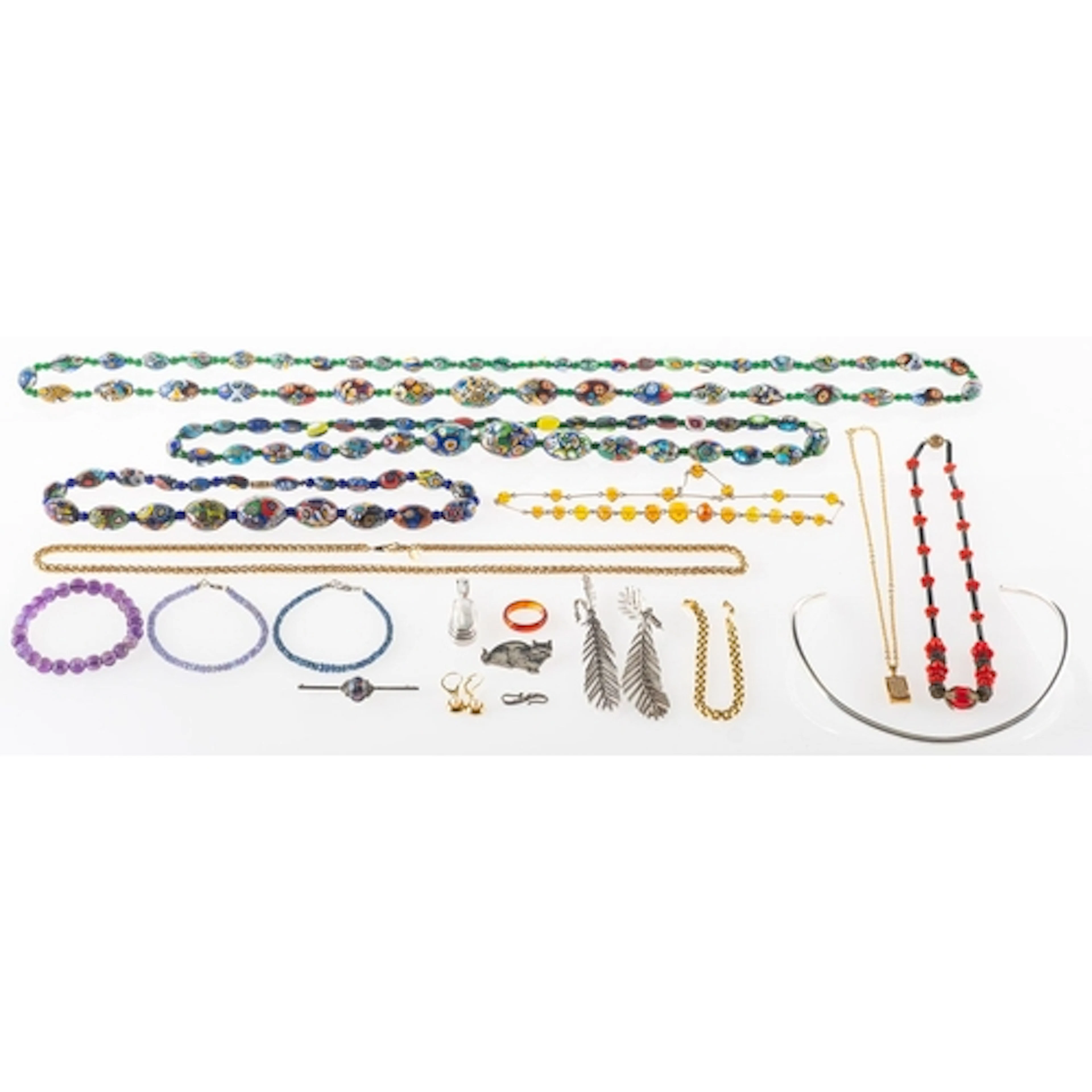 A mixed group of jewellery, including three strings of Art D...