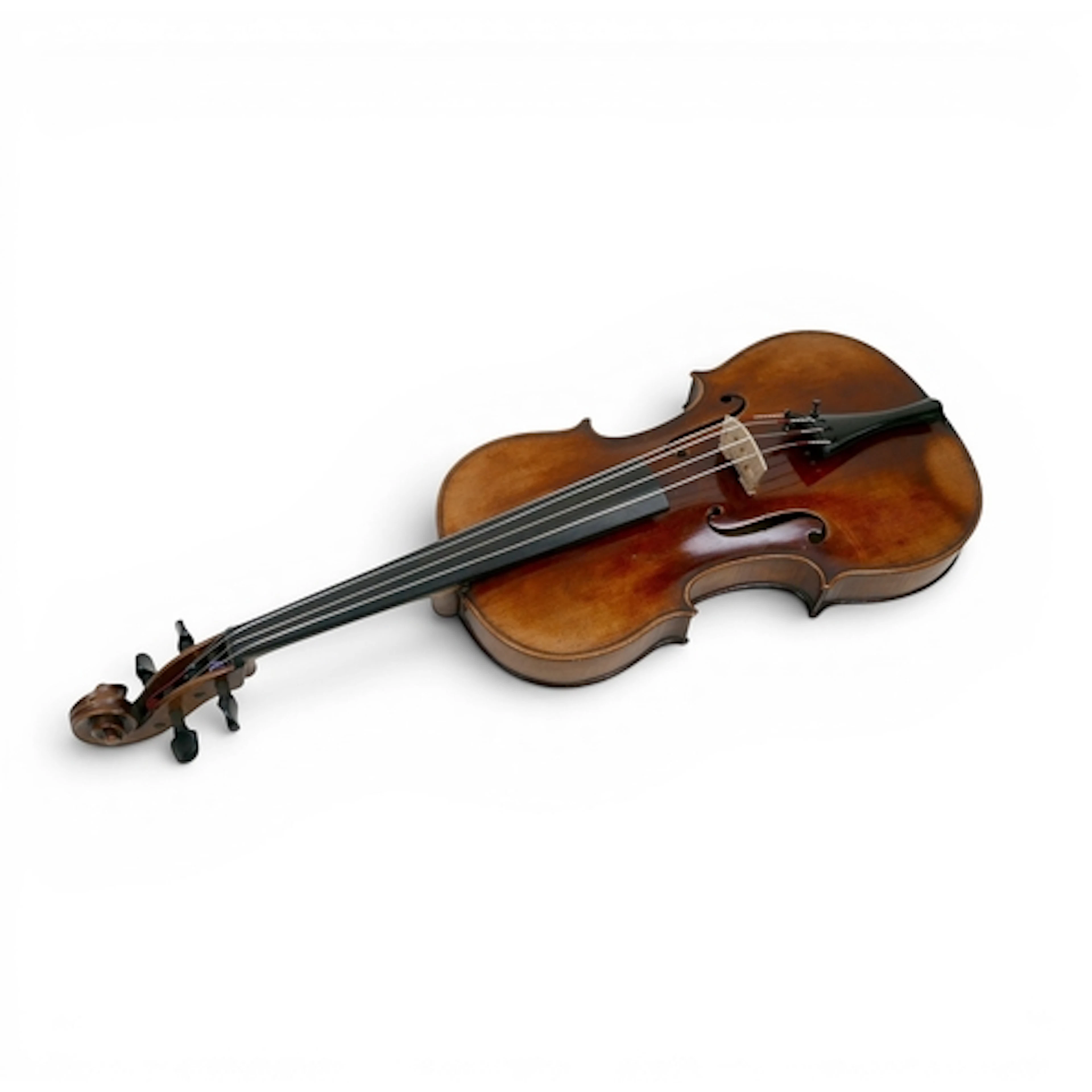 AN ANTIQUE VIOLA CIRCA 1900. with a two piece 40cm back, lab...