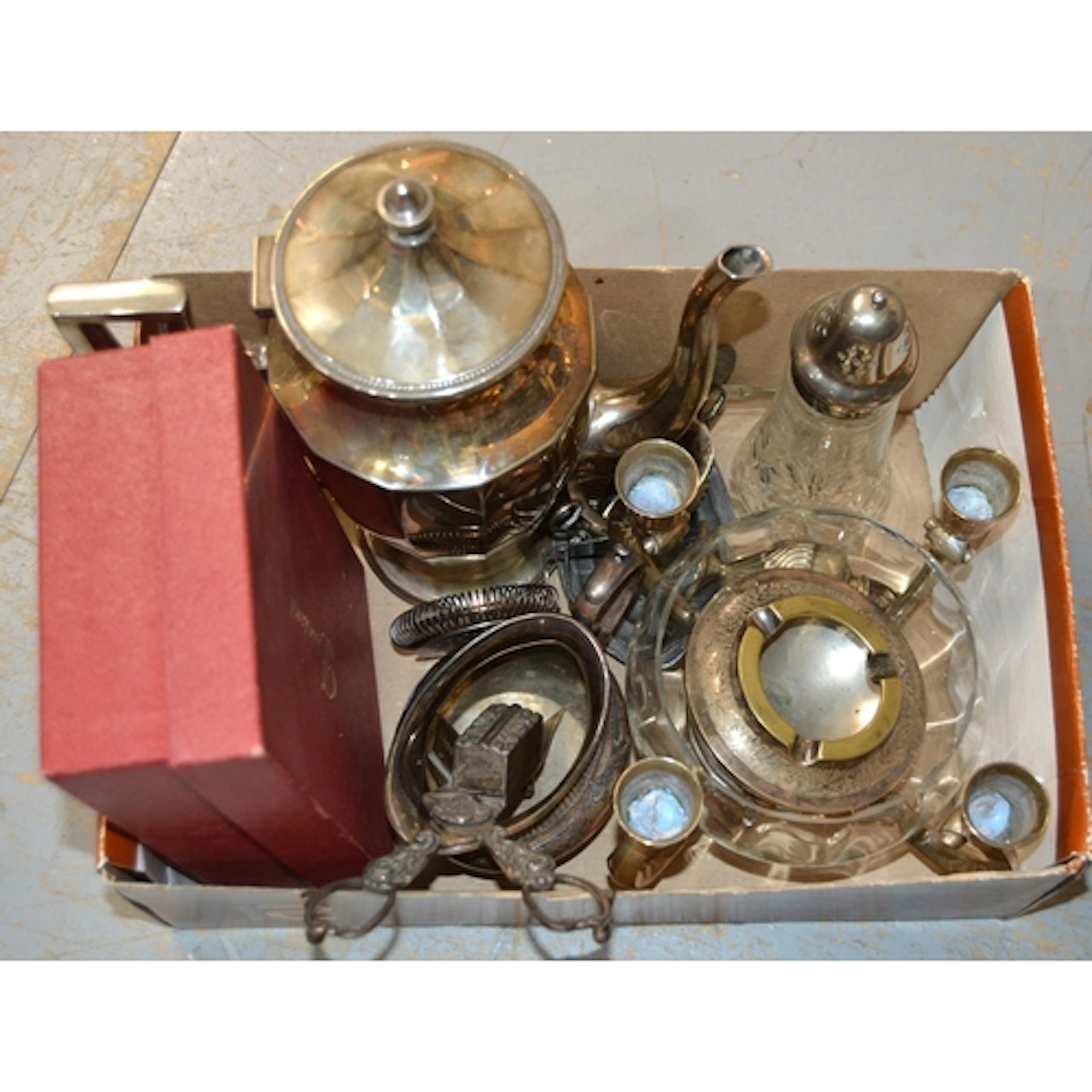 Reed & Barton American silver plated and glass centre piece,...