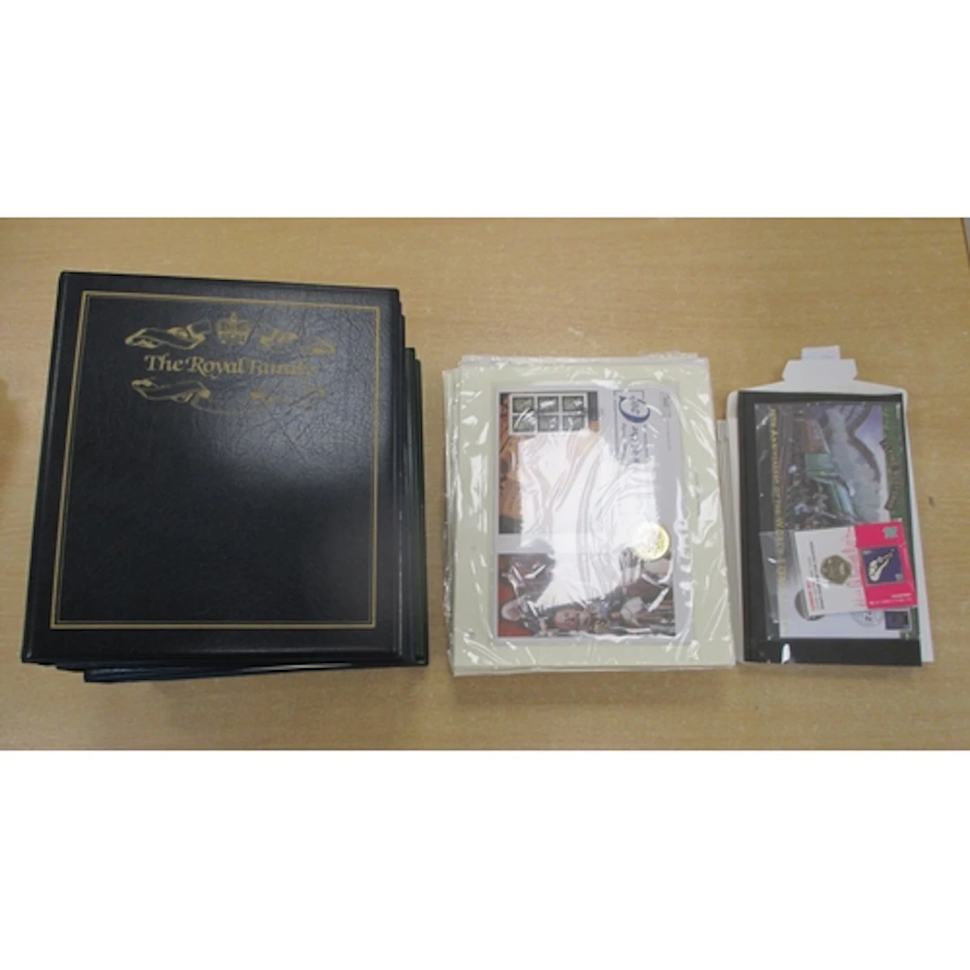 Accumulation of uncirculated CuNi world coin covers in album...