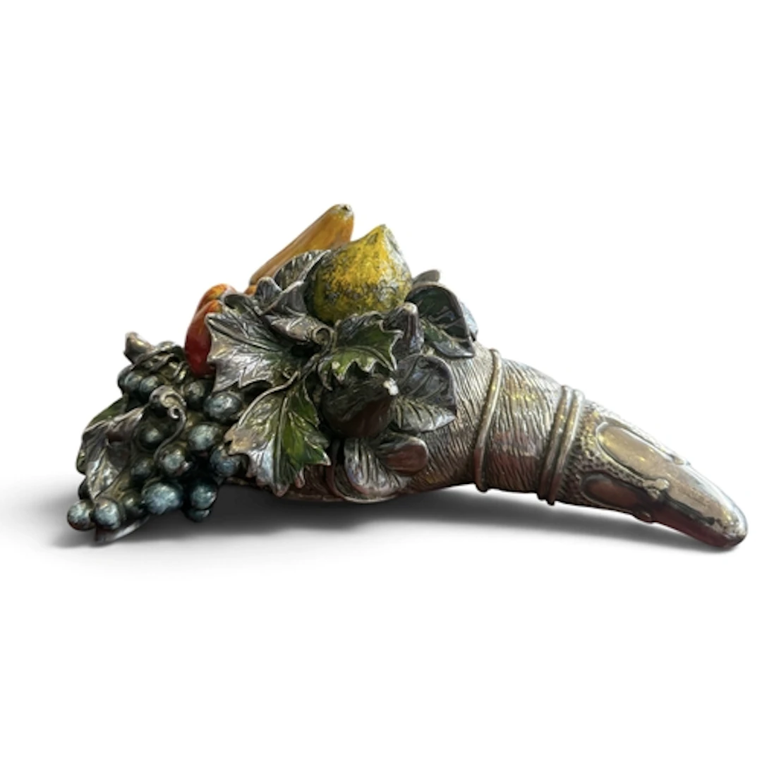 A SILVER FILLED CORNUCOPIA 21cm L