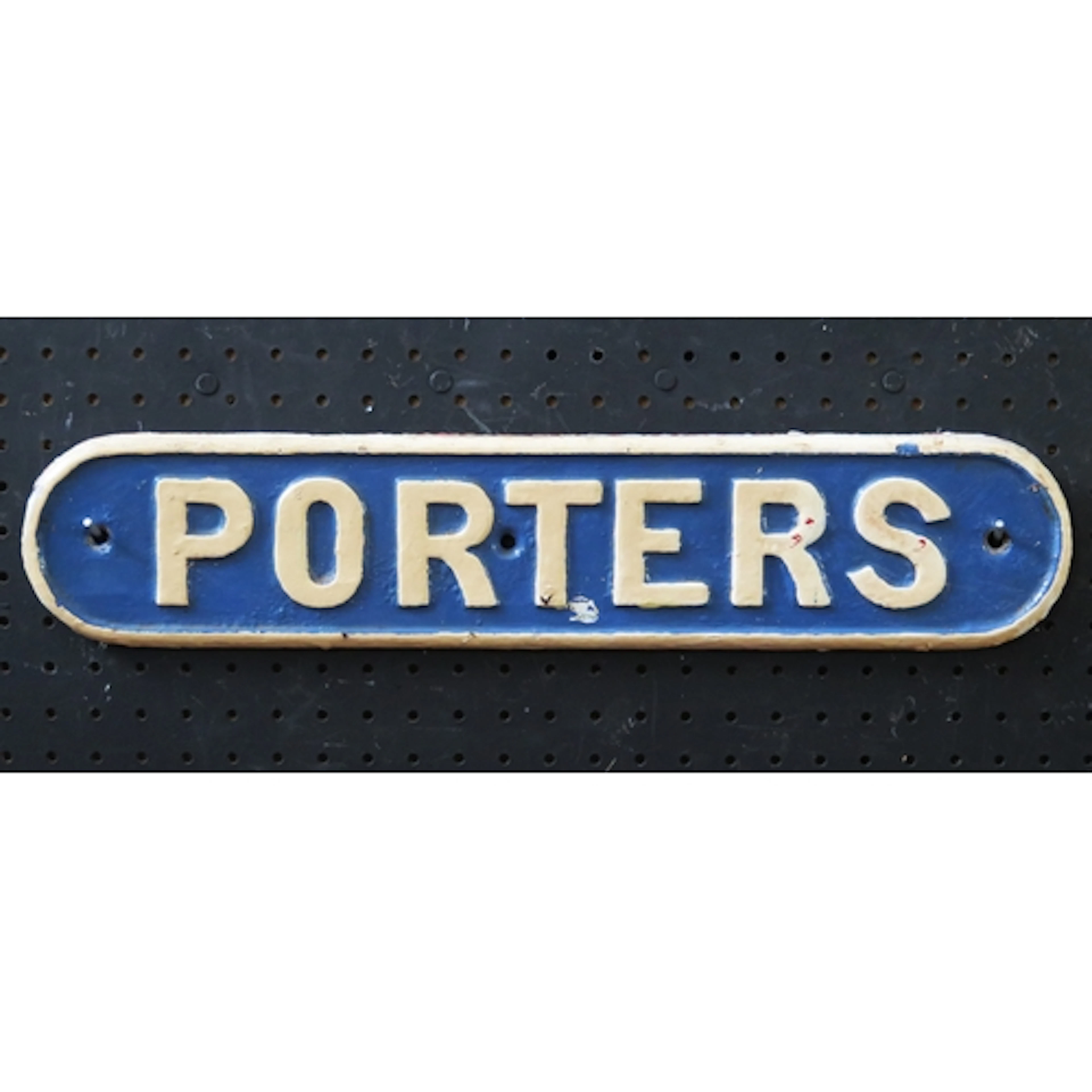 "Porters" - a cast iron sign, 43.5cm x 9cm