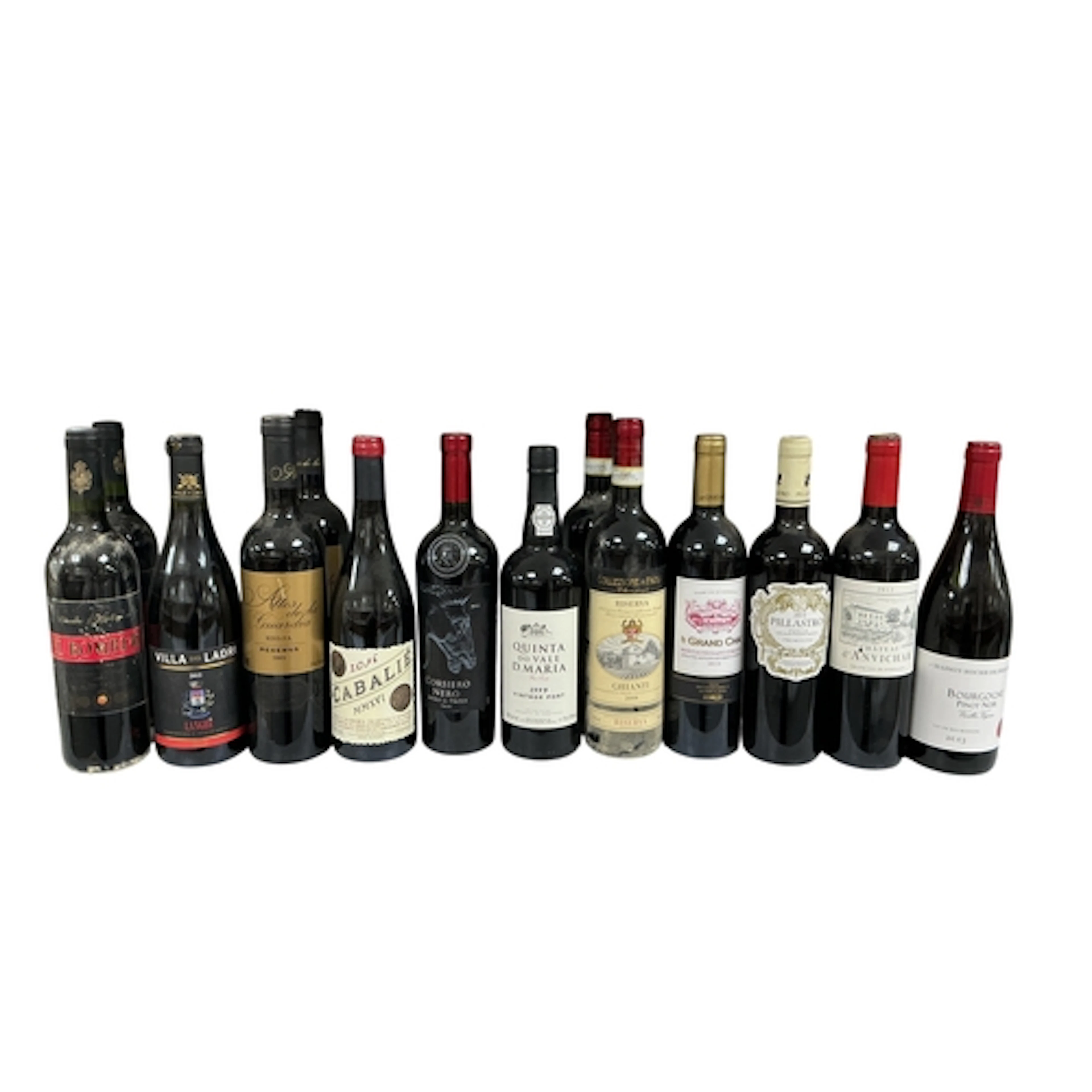 A mixed case of fourteen bottles of red wine, comprising: Qu...