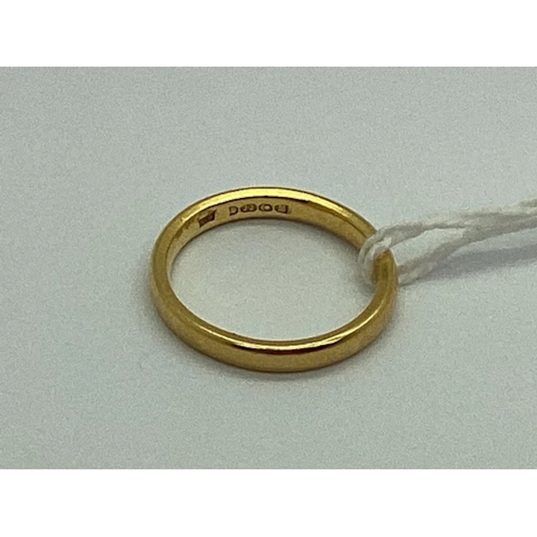A 22ct Gold Plain Wedding Band, Birmingham 1861 (finger size...