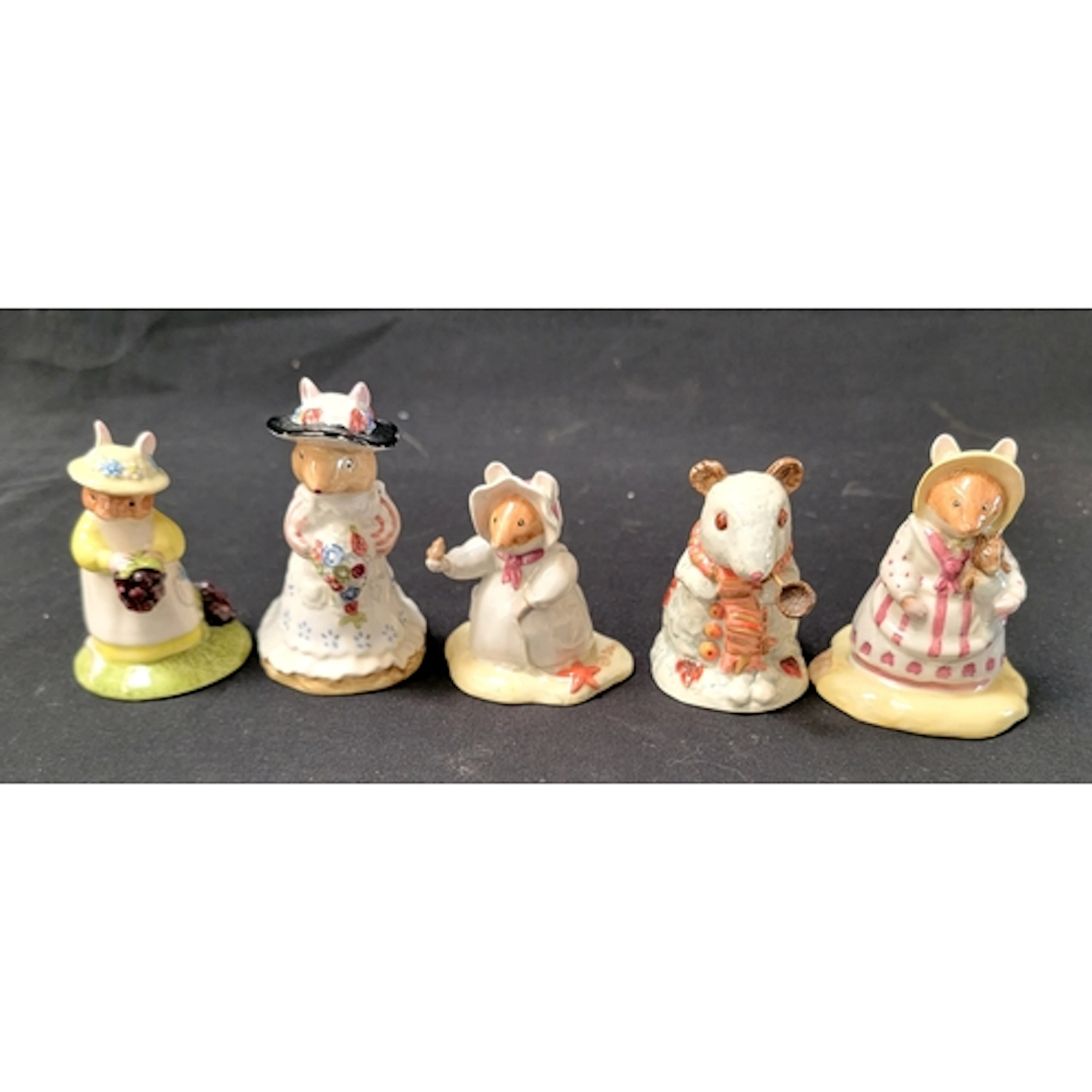 FIVE ROYAL DOULTON MOUSE FIGURINES comprising Shell (model D...