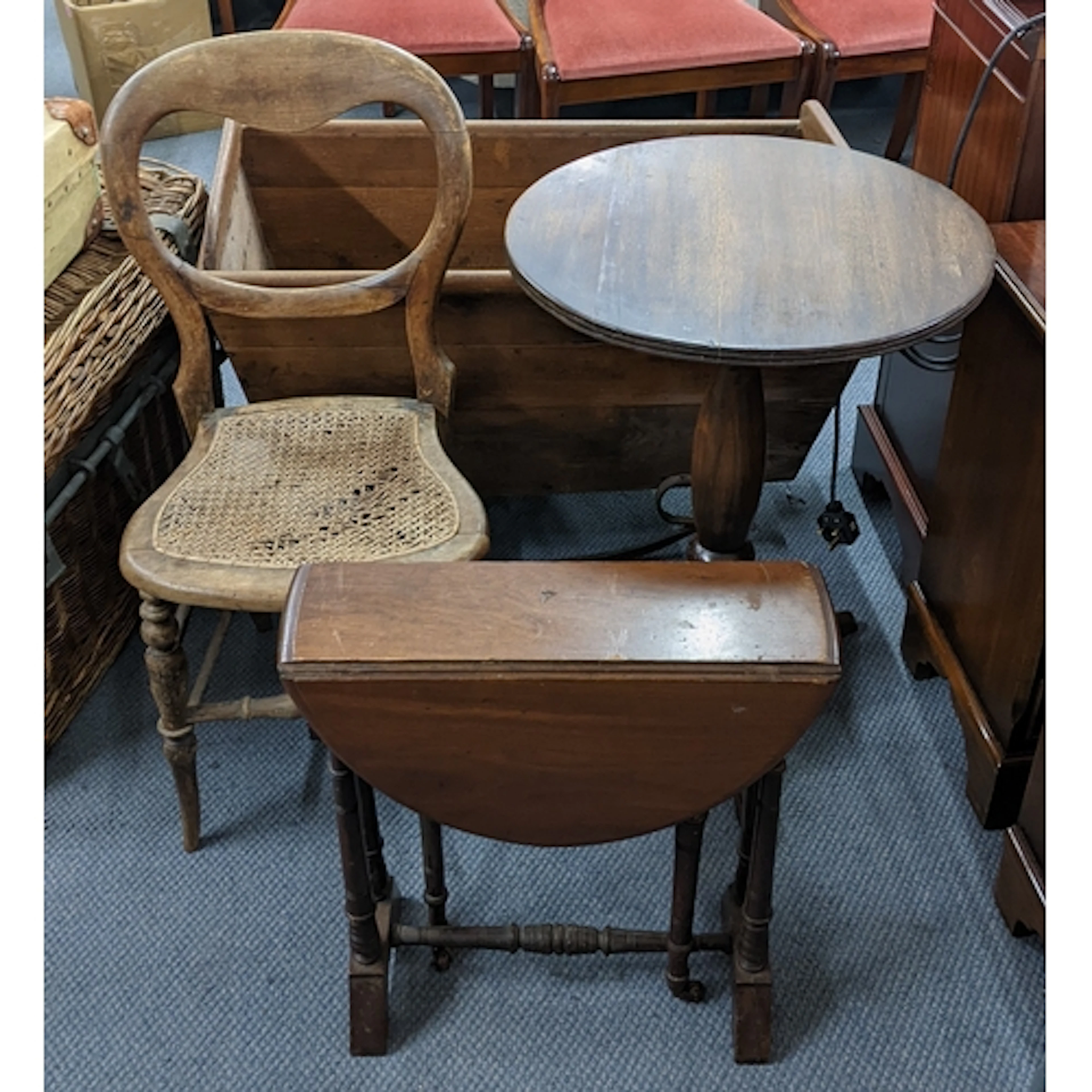 Small furniture to include a Victorian Sutherland table of s...