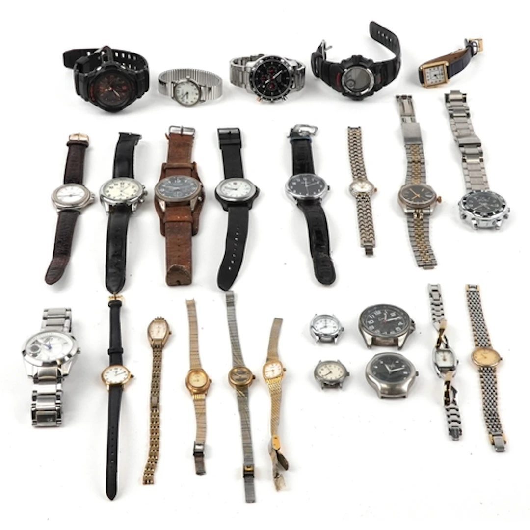 Collection of ladies and gentlemen's wristwatches including ...