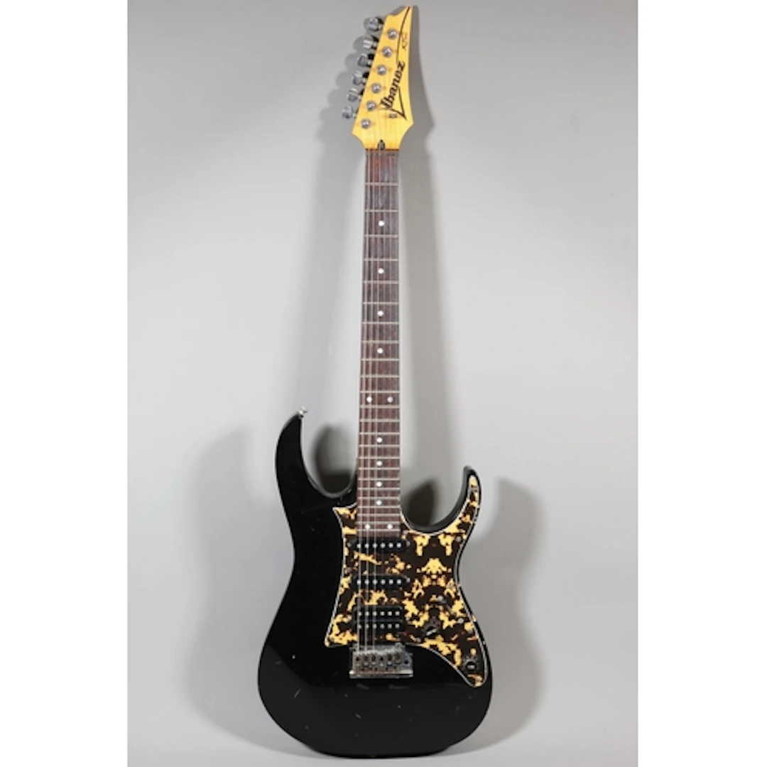 Ibanez RT series six string electric guitar with patterned p...