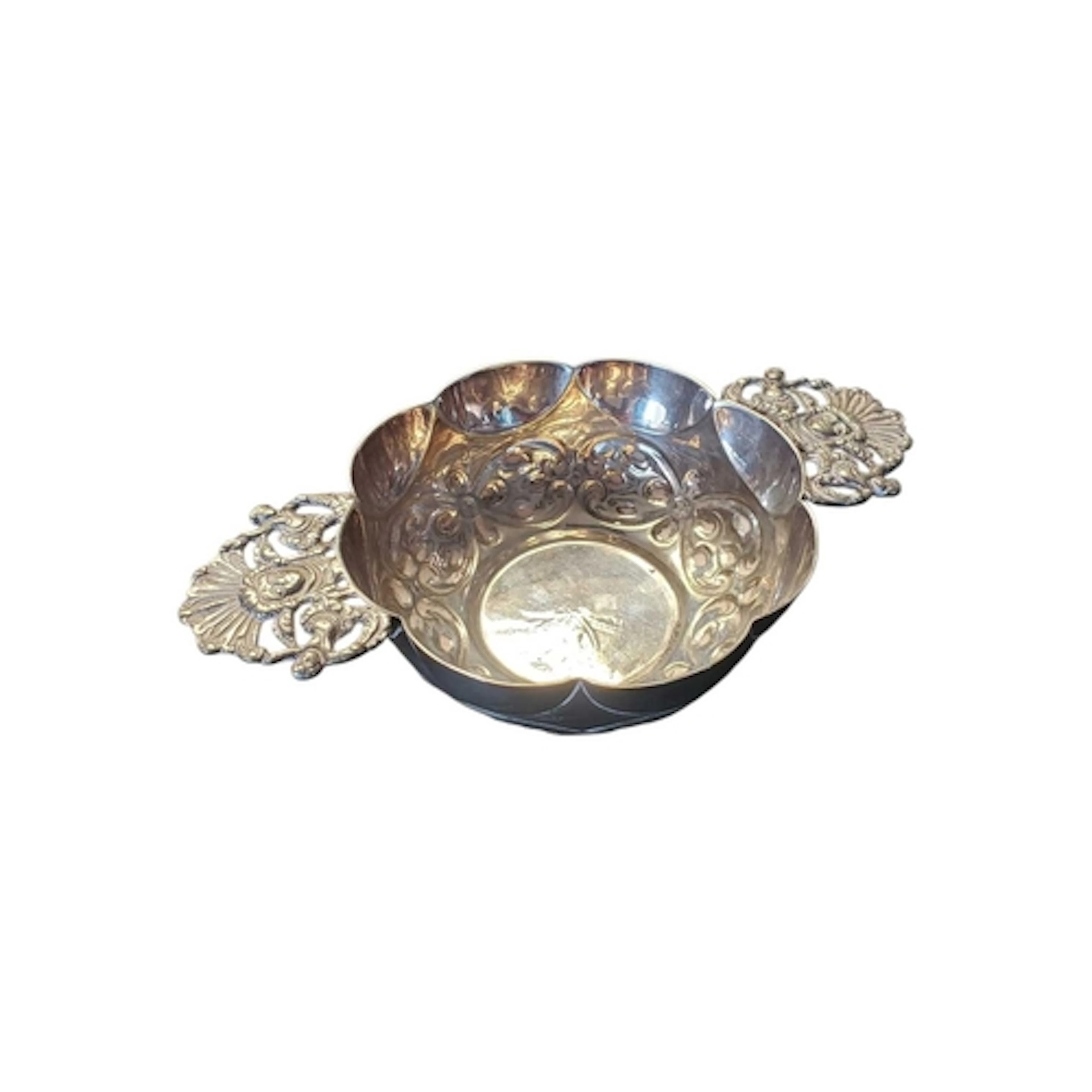 Hamilton & Inches - A 20th century Scottish silver plate...