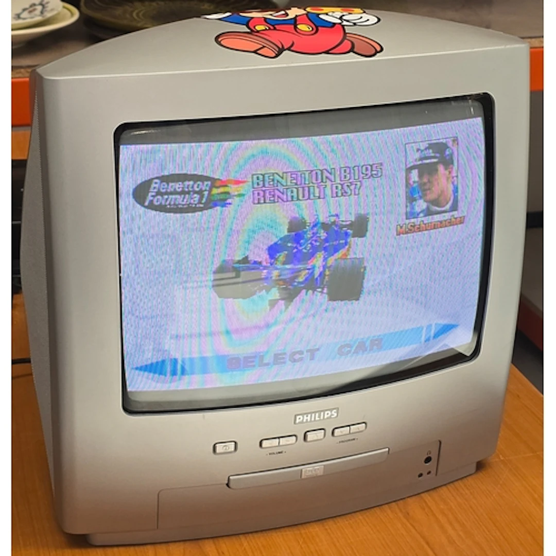 Vintage Philips 14PT6107/05 14" TV/VHS player. Ideal for ret...