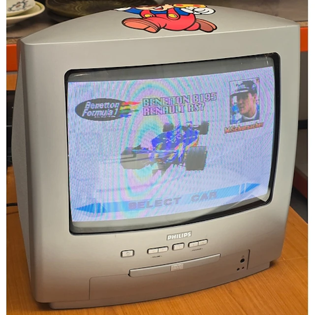 Vintage Philips 14PT6107/05 14" TV/VHS player. Ideal for ret...