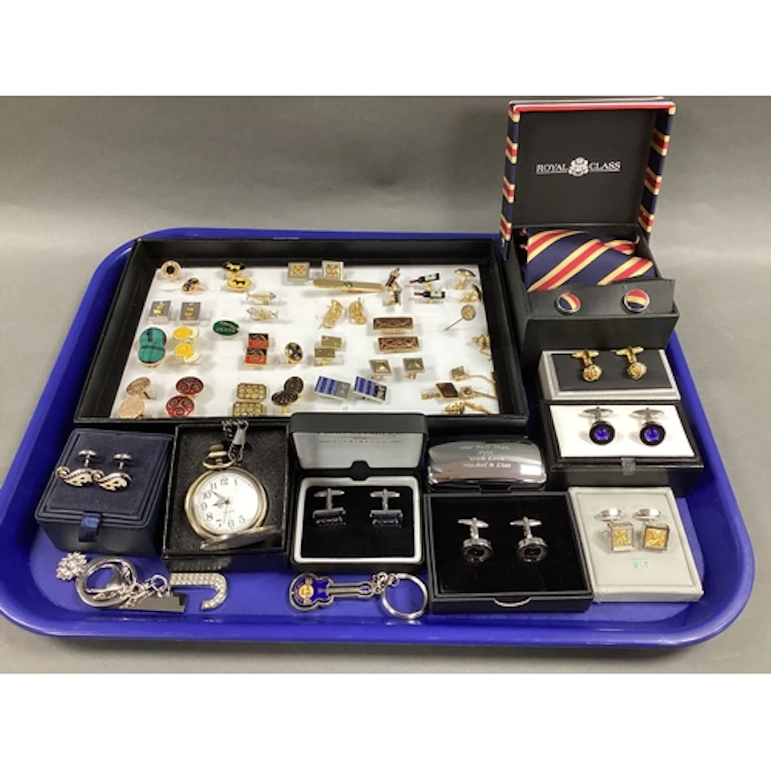 A Collection of Modern Gent's Wristwatch, including sporting...