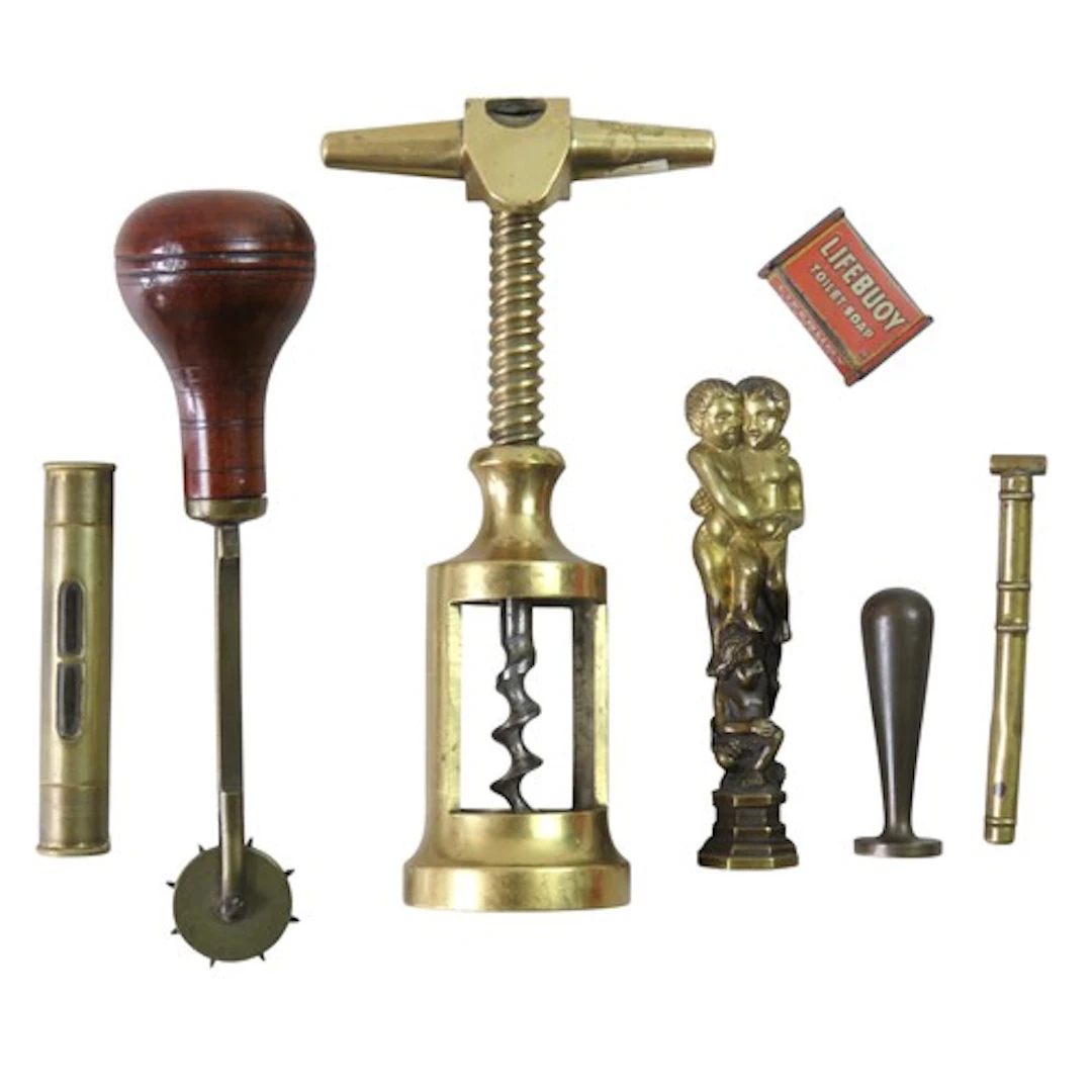 A LACQUERED BRONZE FIGURAL DESK SEAL 19TH CENTURY modelled a...