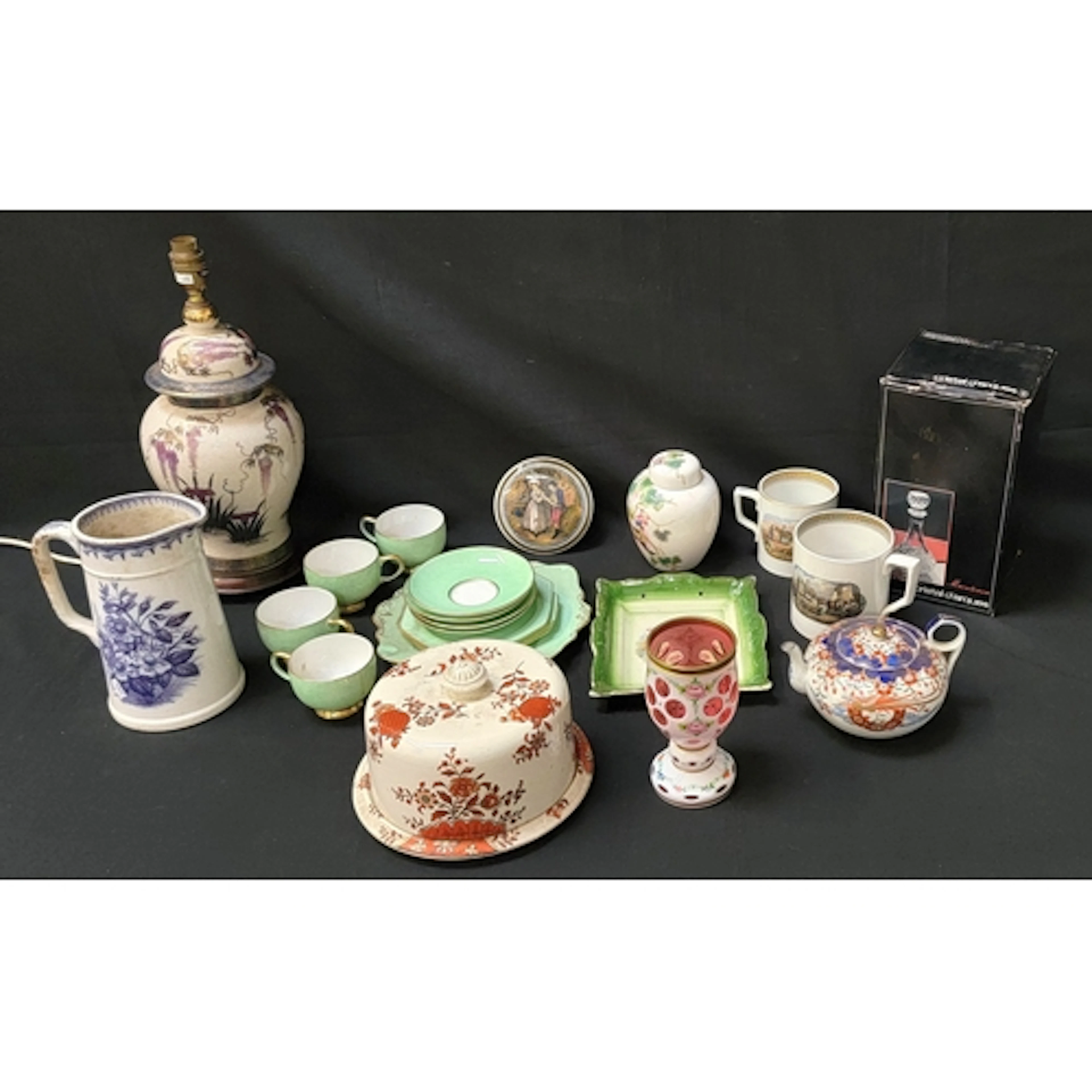 COLLECTION OF VINTAGE CERAMICS including a pitcher with purp...