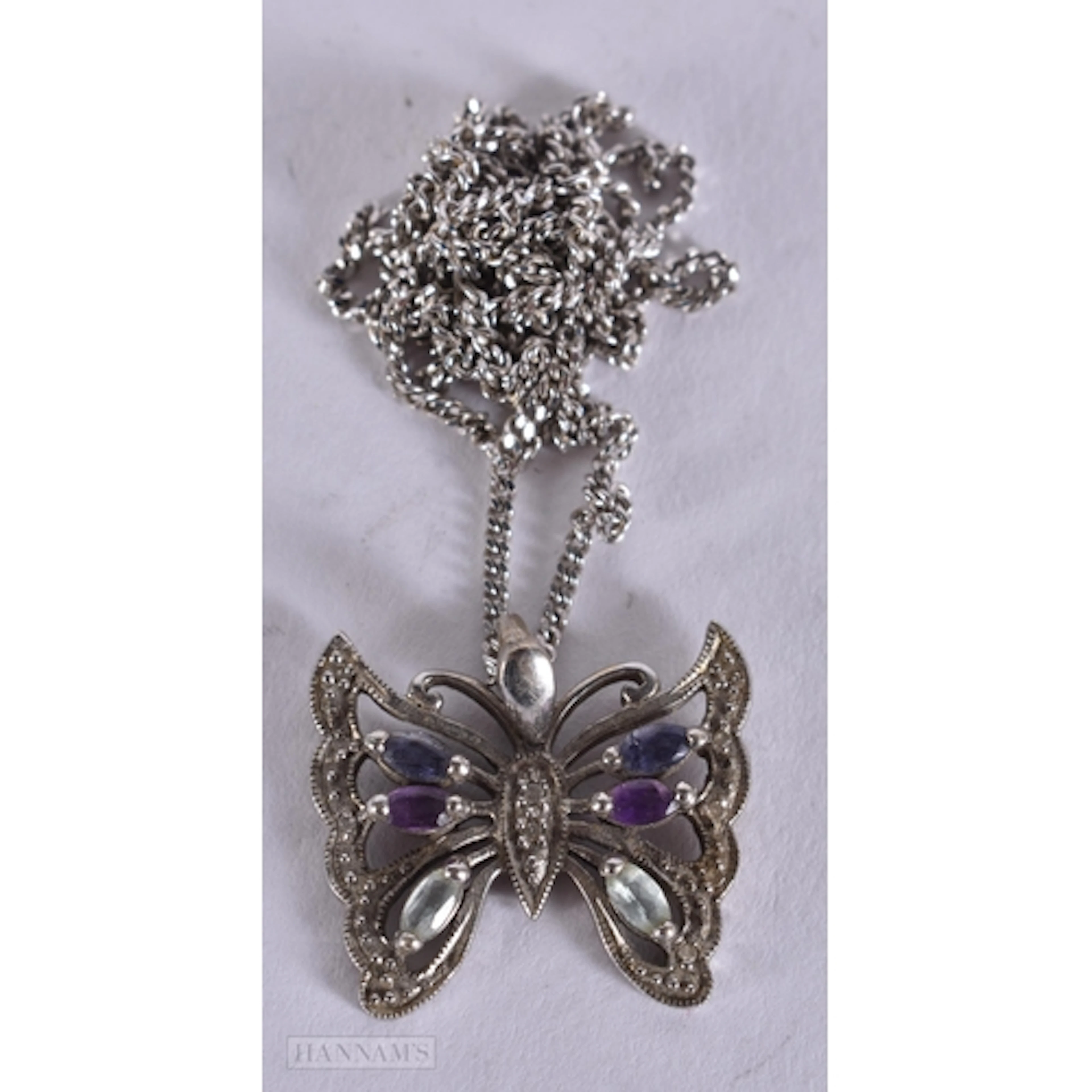 A 9CT GOLD WHITE GOLD BUTTERFLY NECKLACE. 5 grams. 47 cm lon...