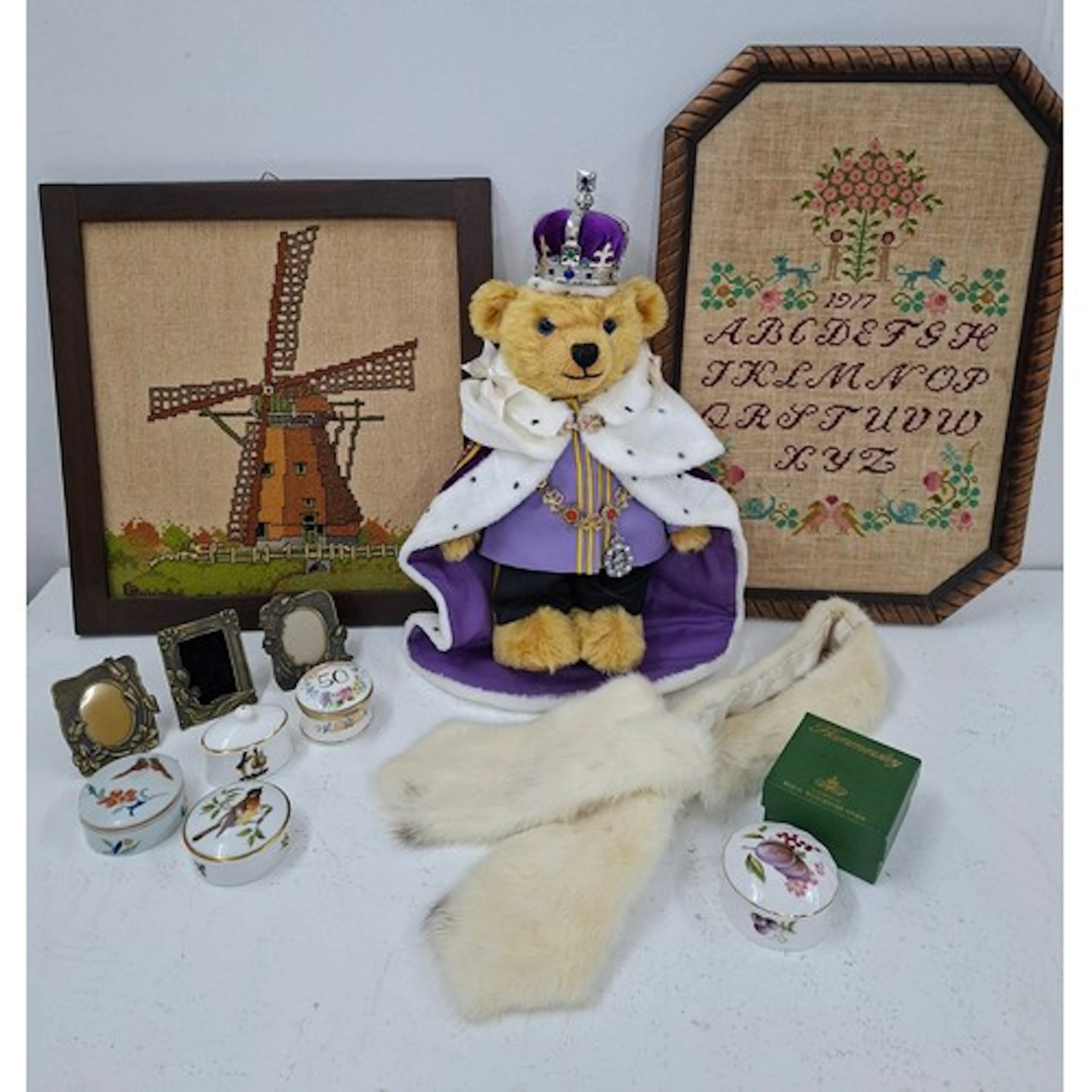 A Merrythoughts collectable 'King Charles III Coronation' te...