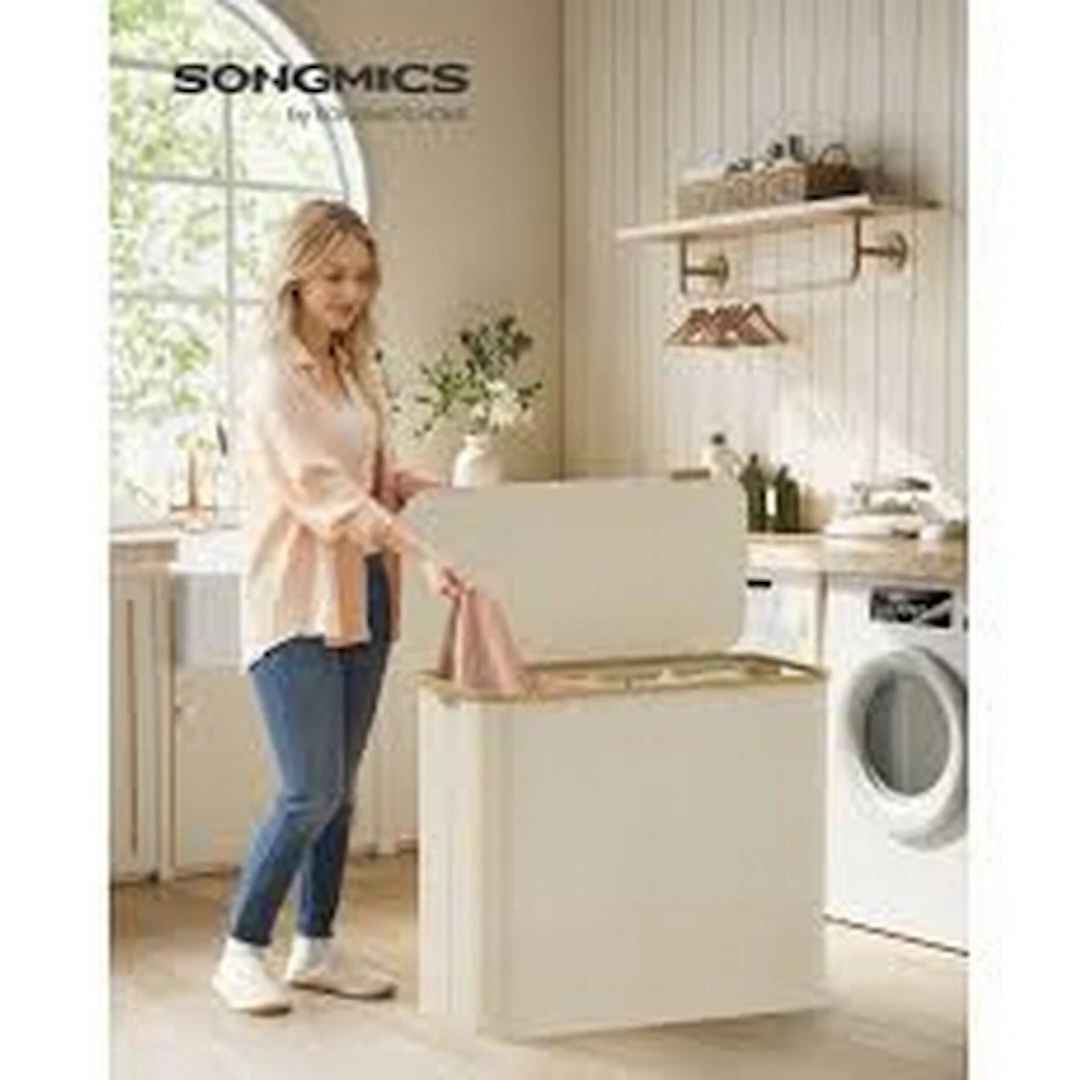 SONGMICS WASHING BASKET Laundry Basket with Lid, 4-Section L...