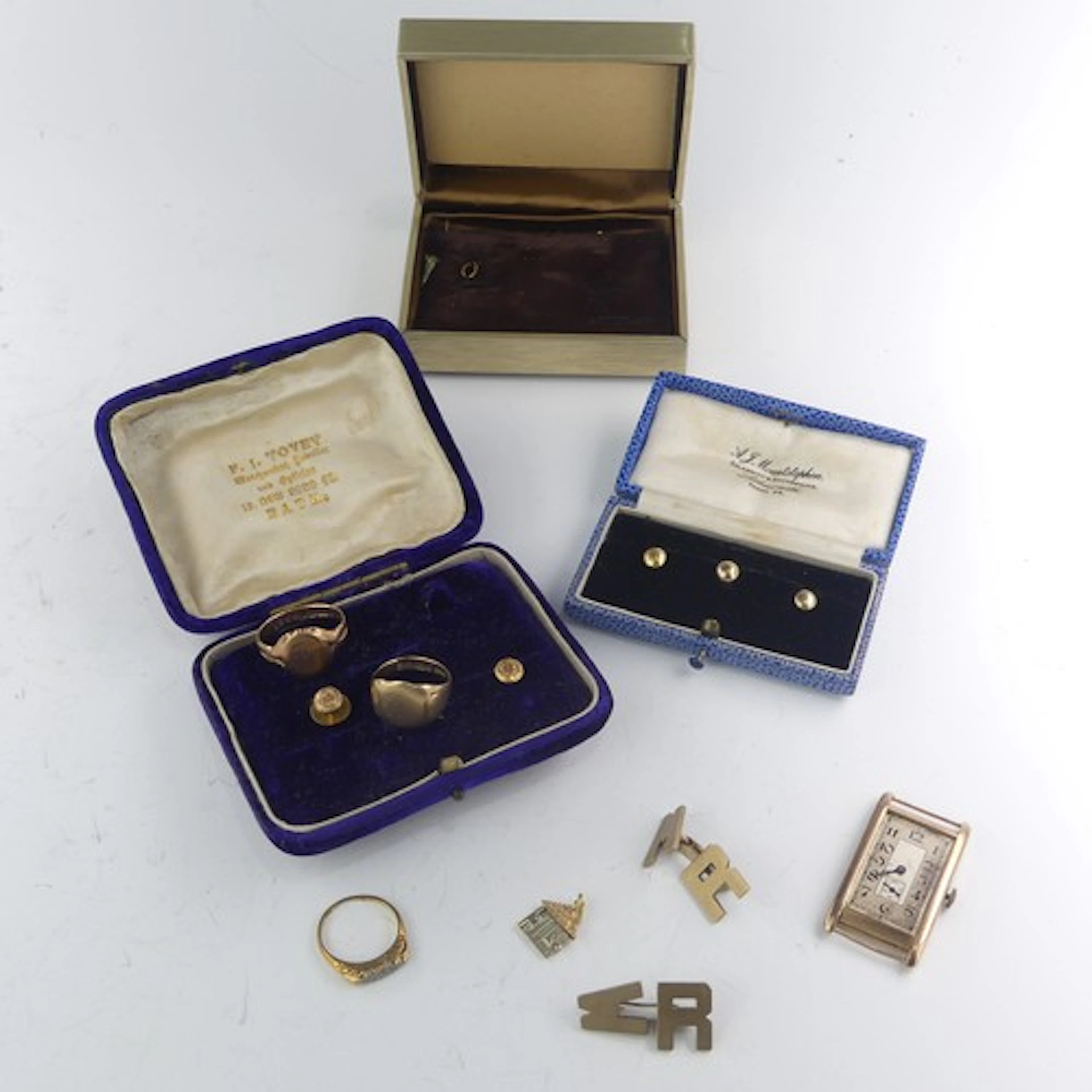 A cased set of three 9ct gold Dress Studs, together with a q...