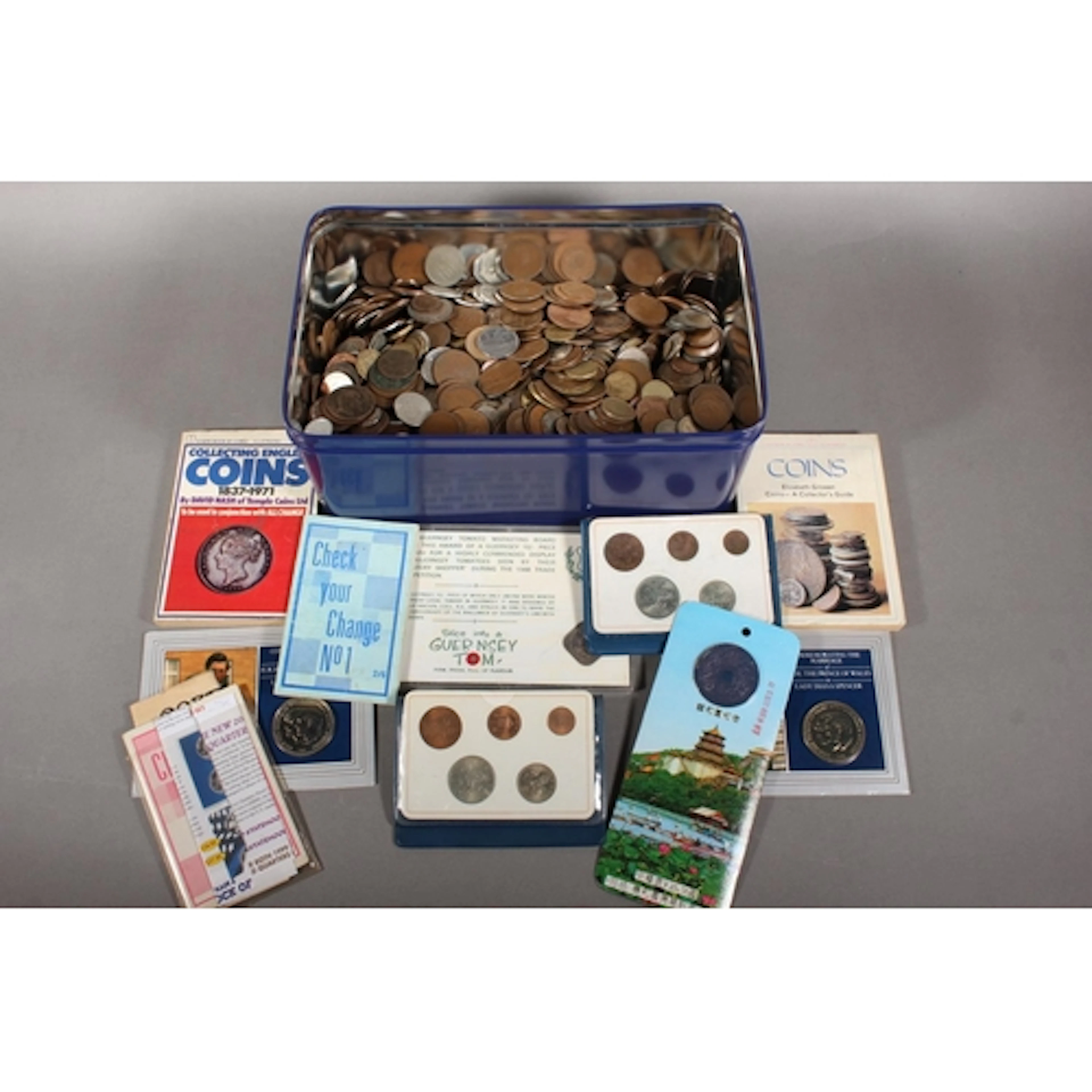 Coin collection to include UNITED KINGDOM pre-decimal non-si...