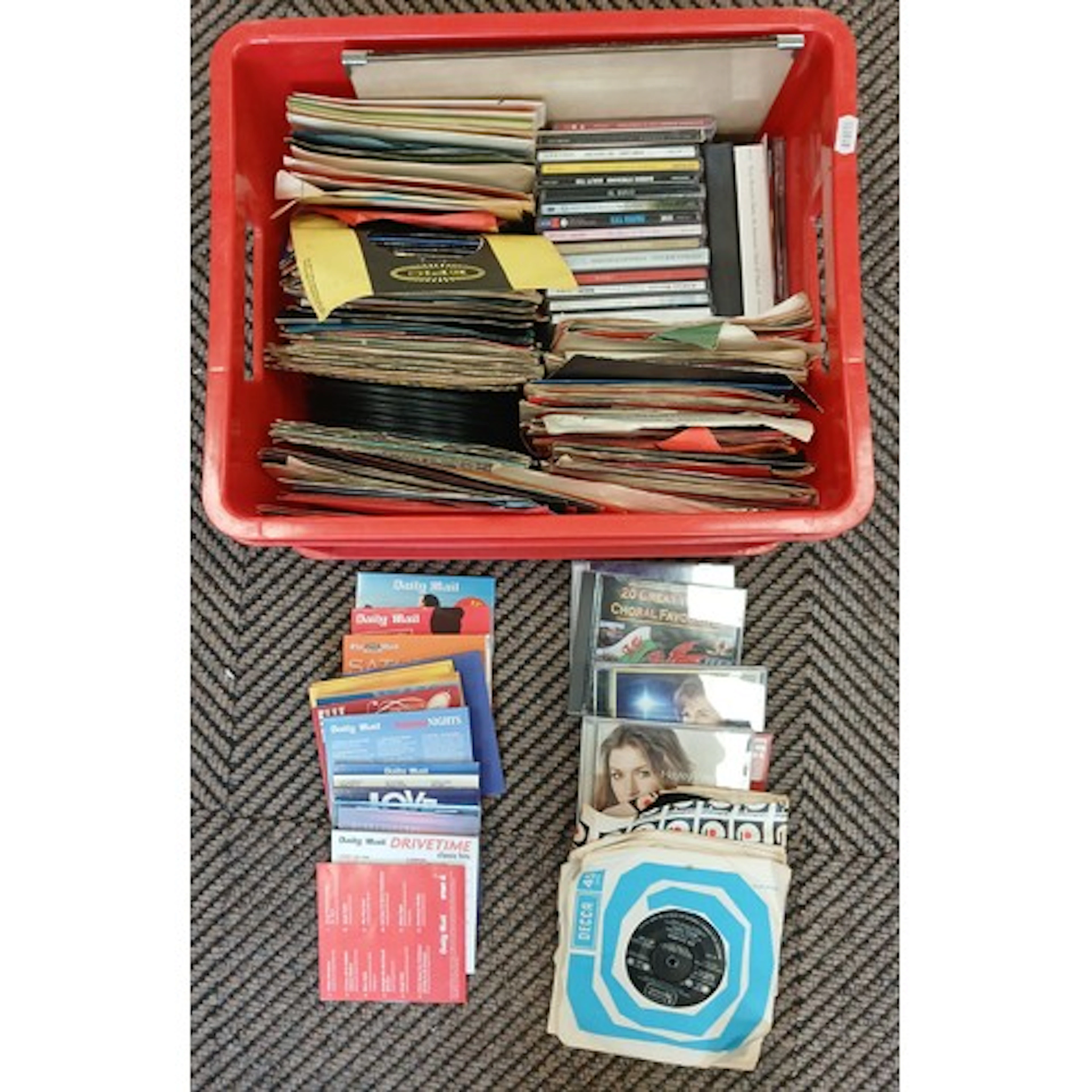 Collection of LPs and CDs to include Christmas, classical, e...