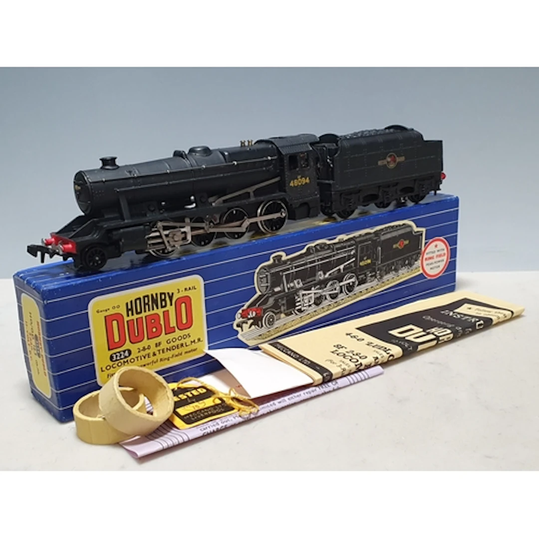 A boxed Hornby Dublo 3224 2-8-0 8F Locomotive, M unused, box...