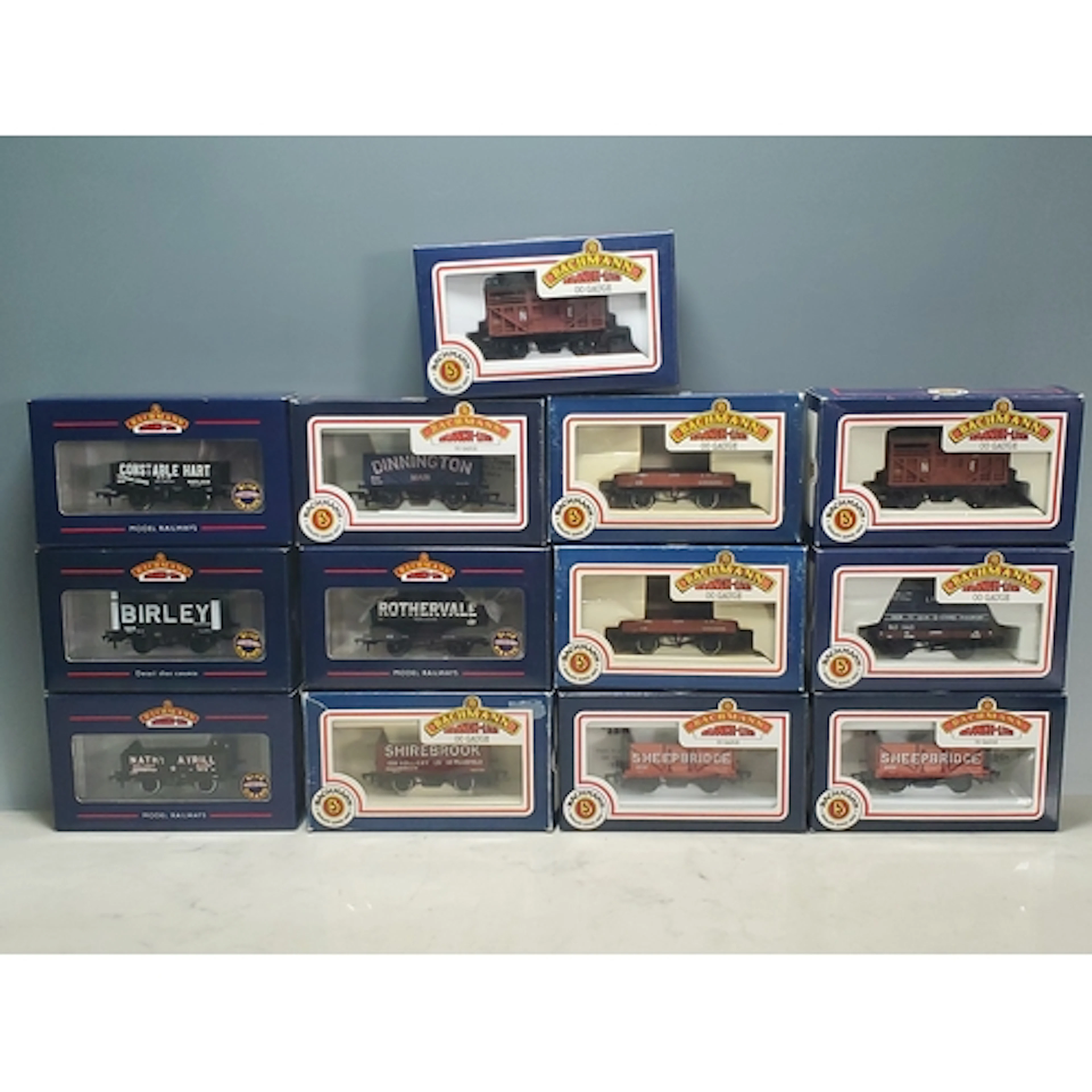 13x Bachmann 00 gauge Private Owner and LNER Goods Wagons in...