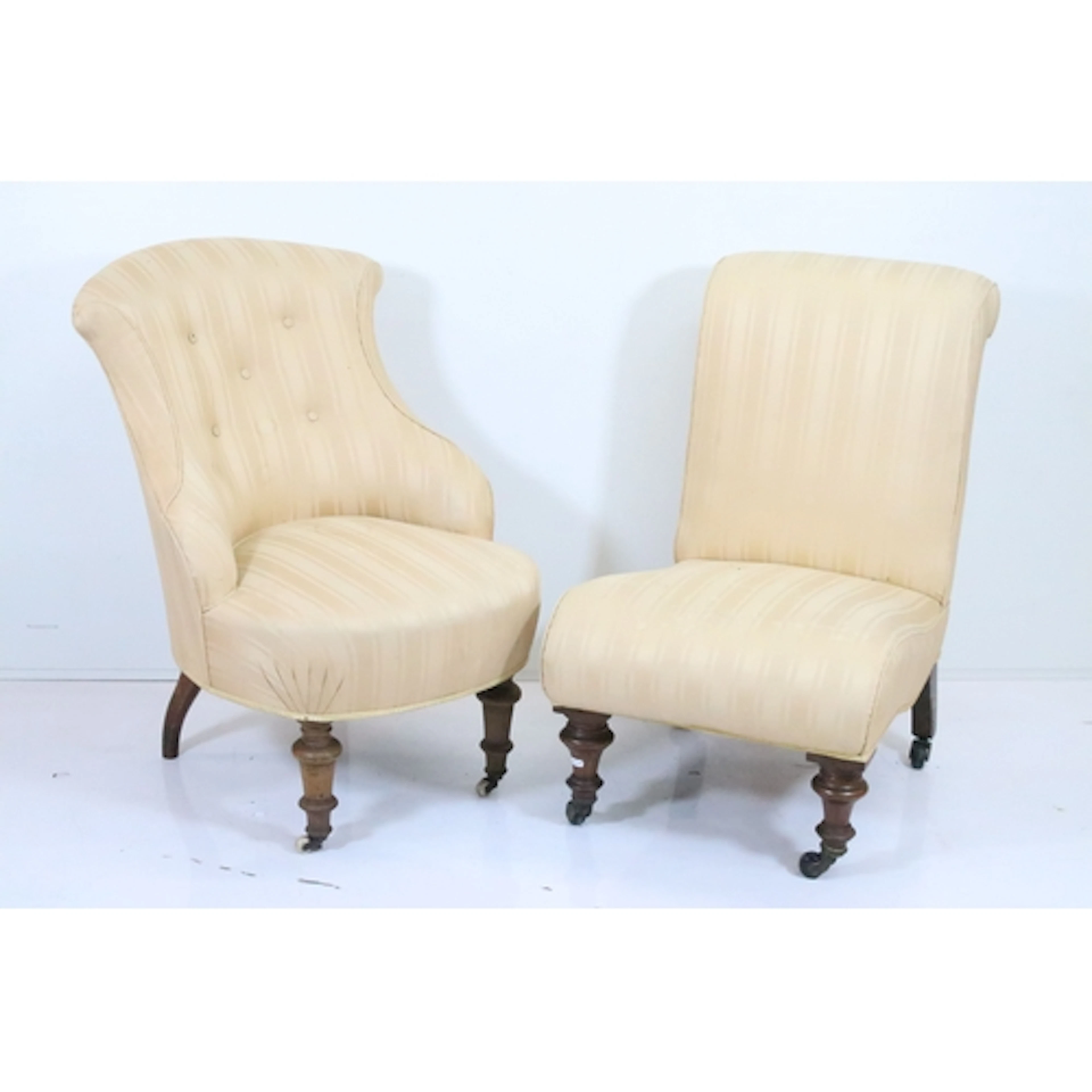 Victorian walnut framed slipper chair, having cream upholste...