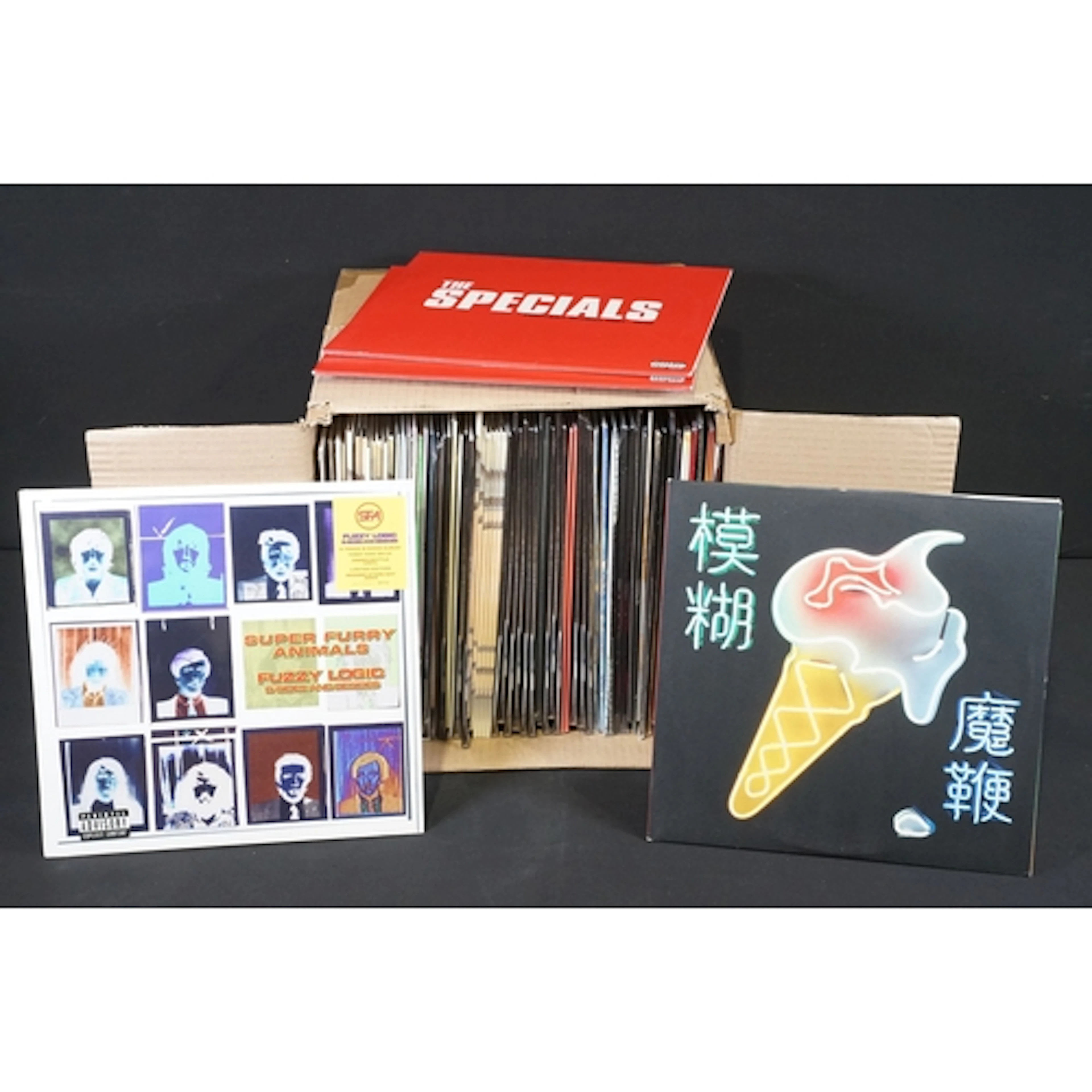 Vinyl - Over 65 Alt / Indie / Rock / Pop LPs and 3 12" singl...