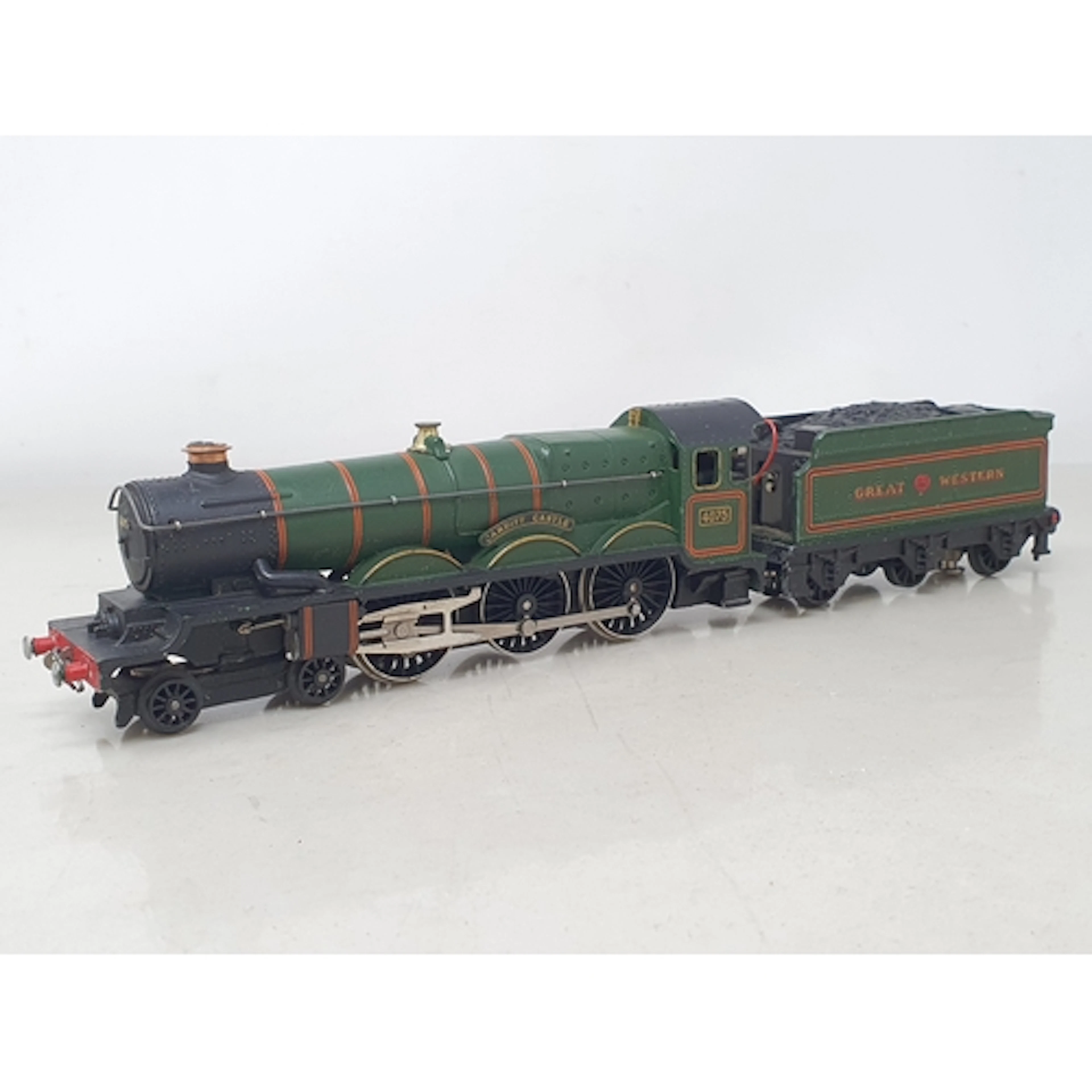 An unboxed Hornby Dublo No.2221 'Cardiff Castle 'Locomotive,...