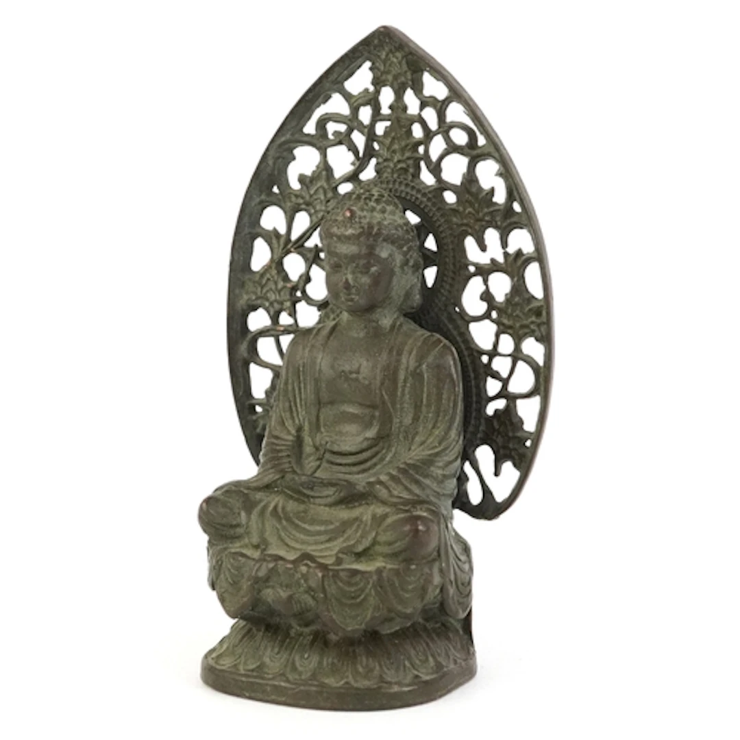 Chino Tibetan bronzed figure of Buddha, 9cm high.