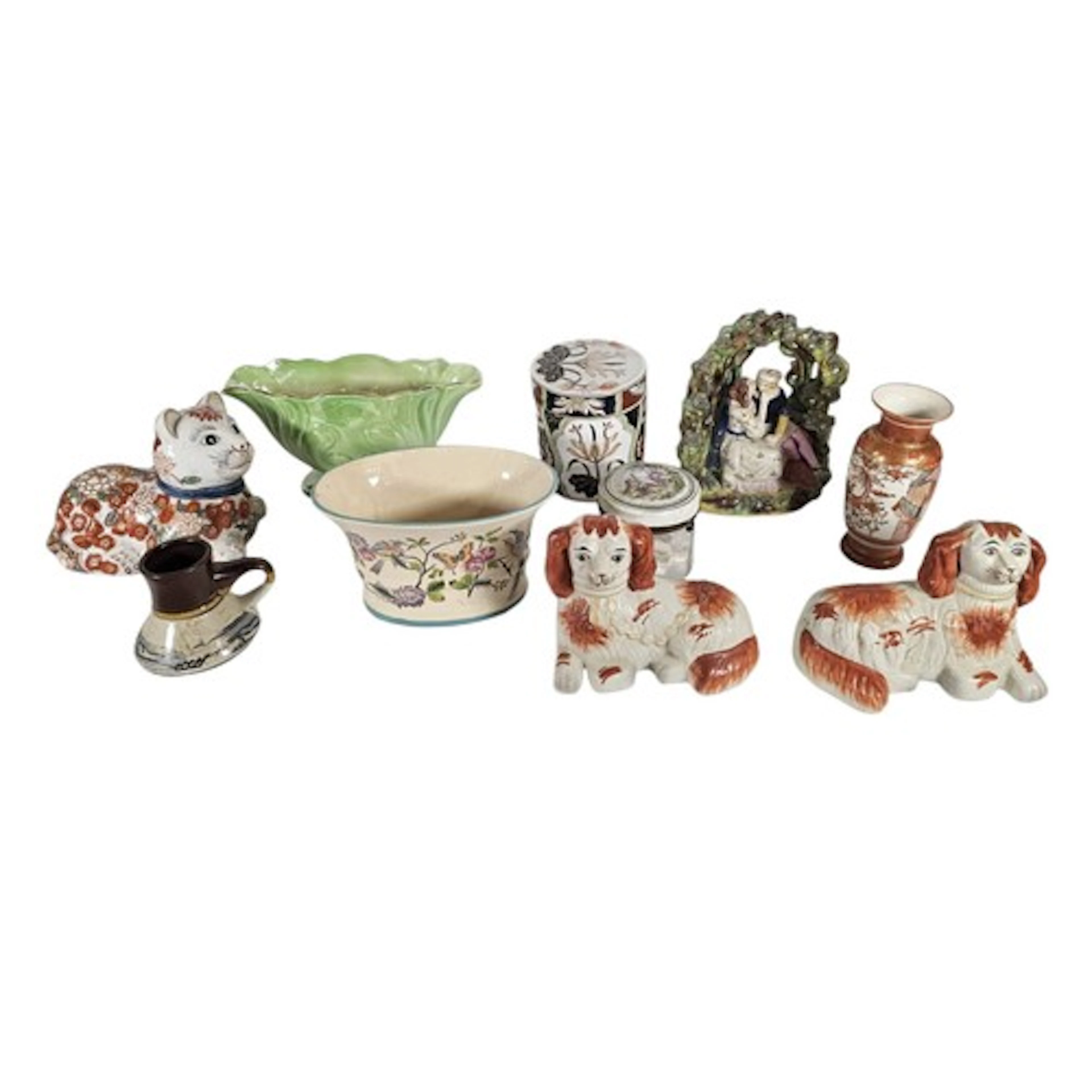 A SELECTION OF MIXED CERAMICS 11 pieces, to include a vintag...