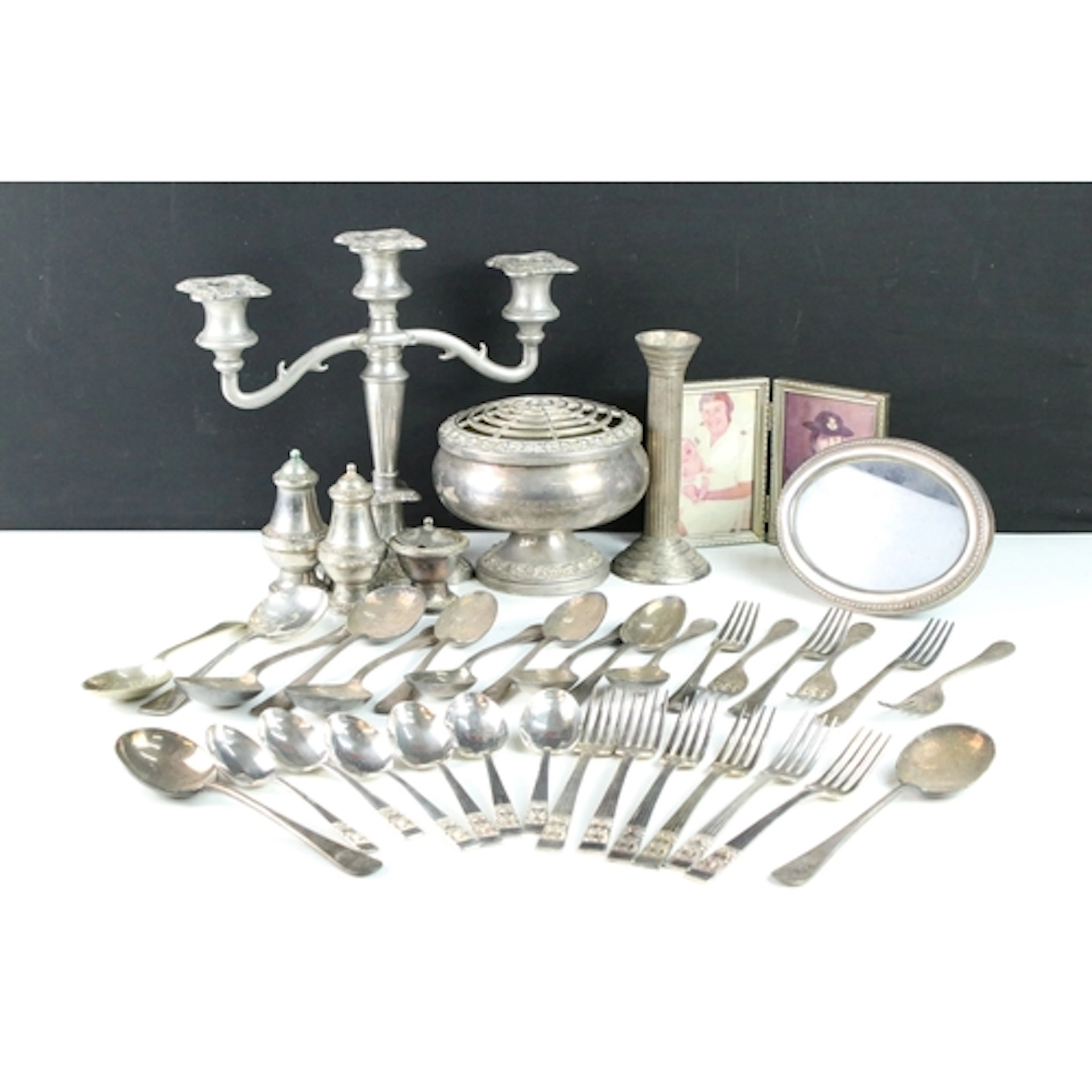 Collection of silver and silver plate, to comprise a silver ...