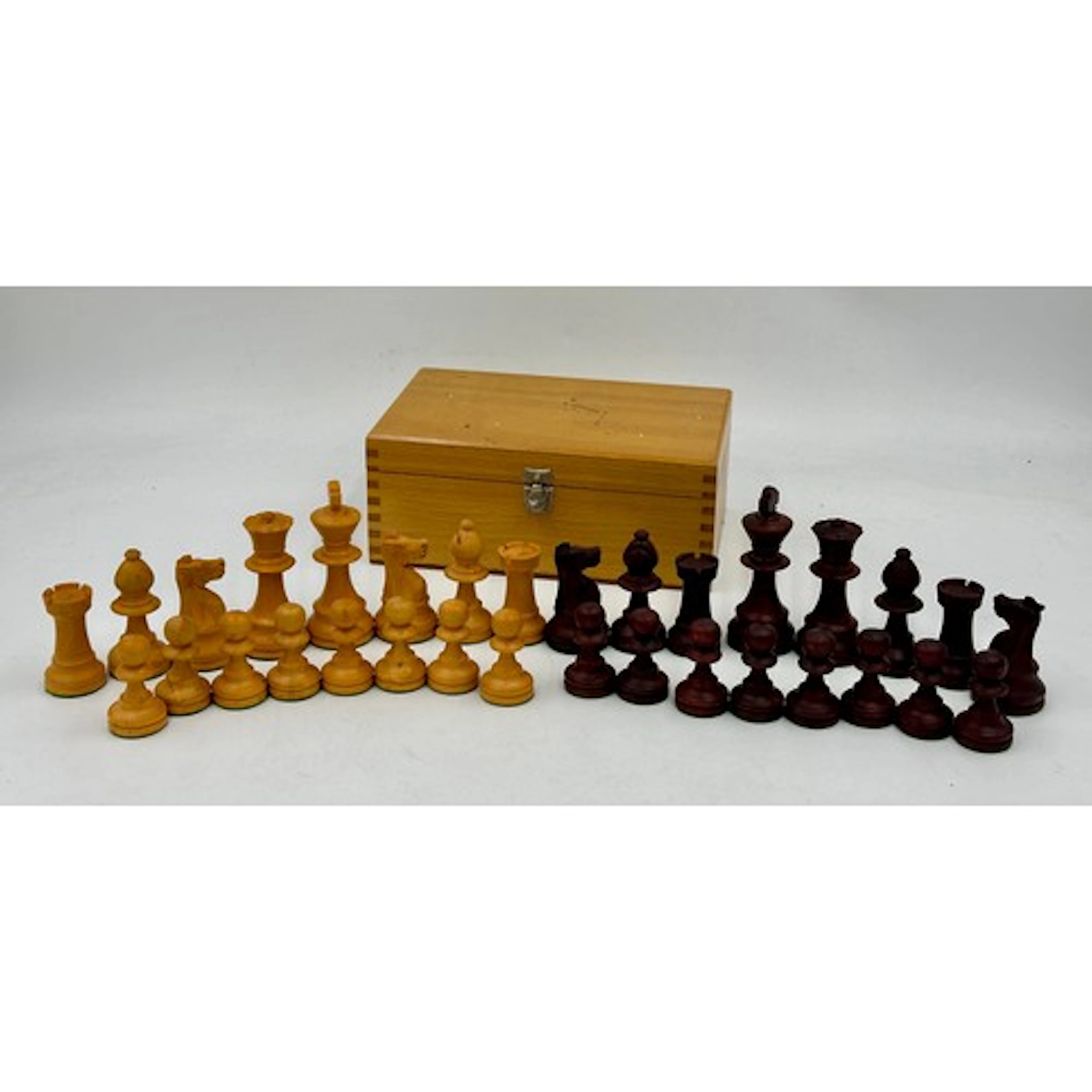 A chess set, in the manner of Staunton with rich brown dark ...