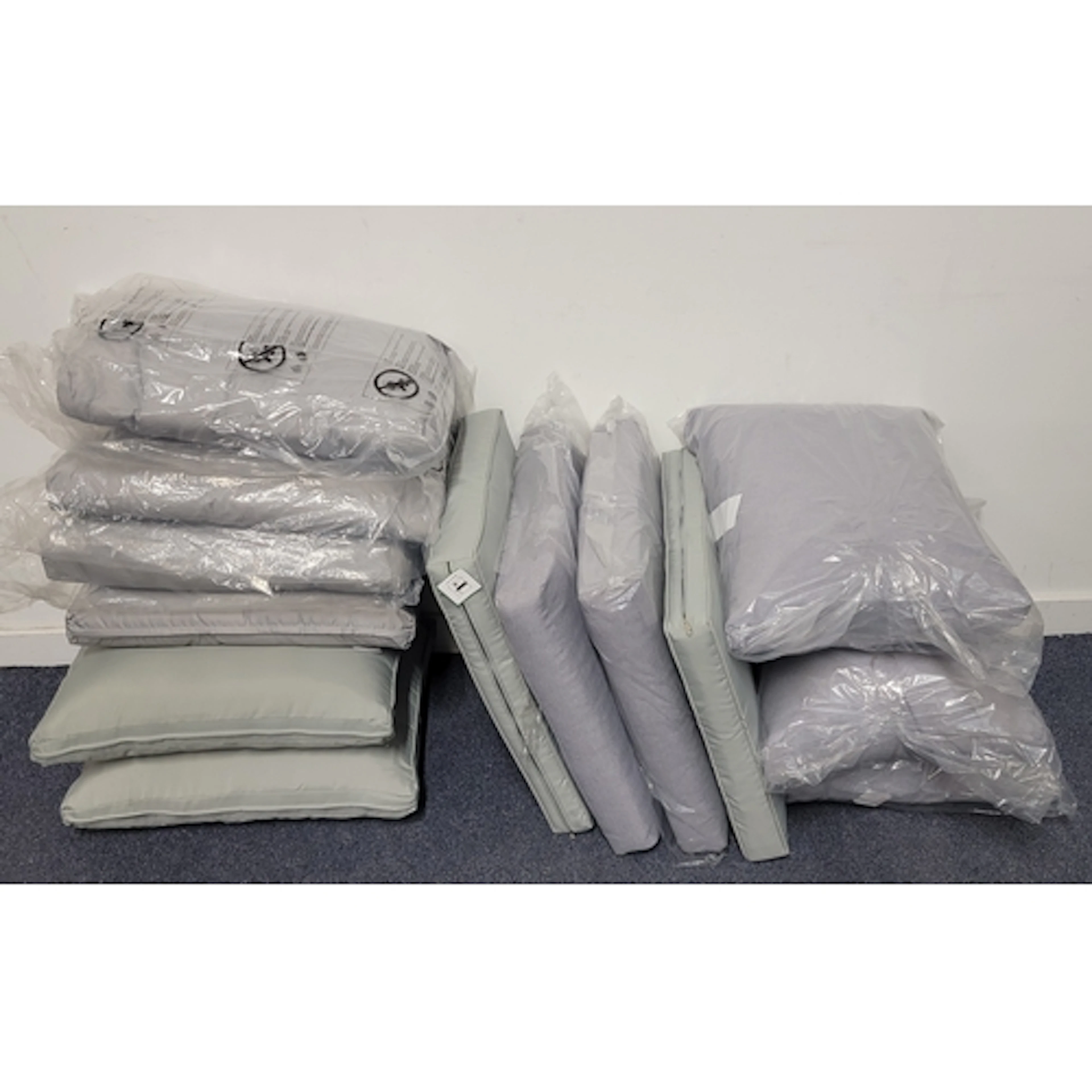 SELECTION OF NEW AND UNUSED GARDEN FURNITURE CUSHIONS all in...