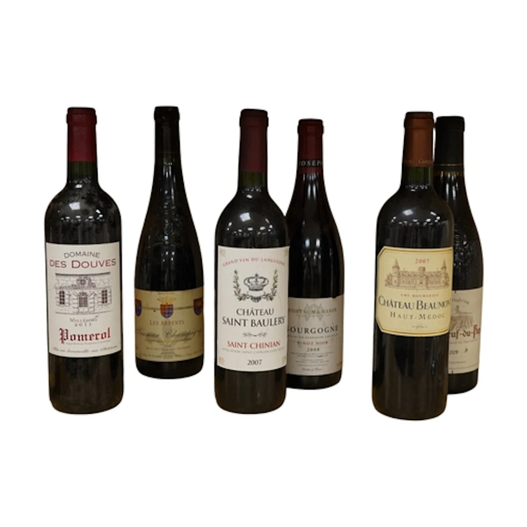 Six bottles of French red wine to include Des Douves Pomerol...